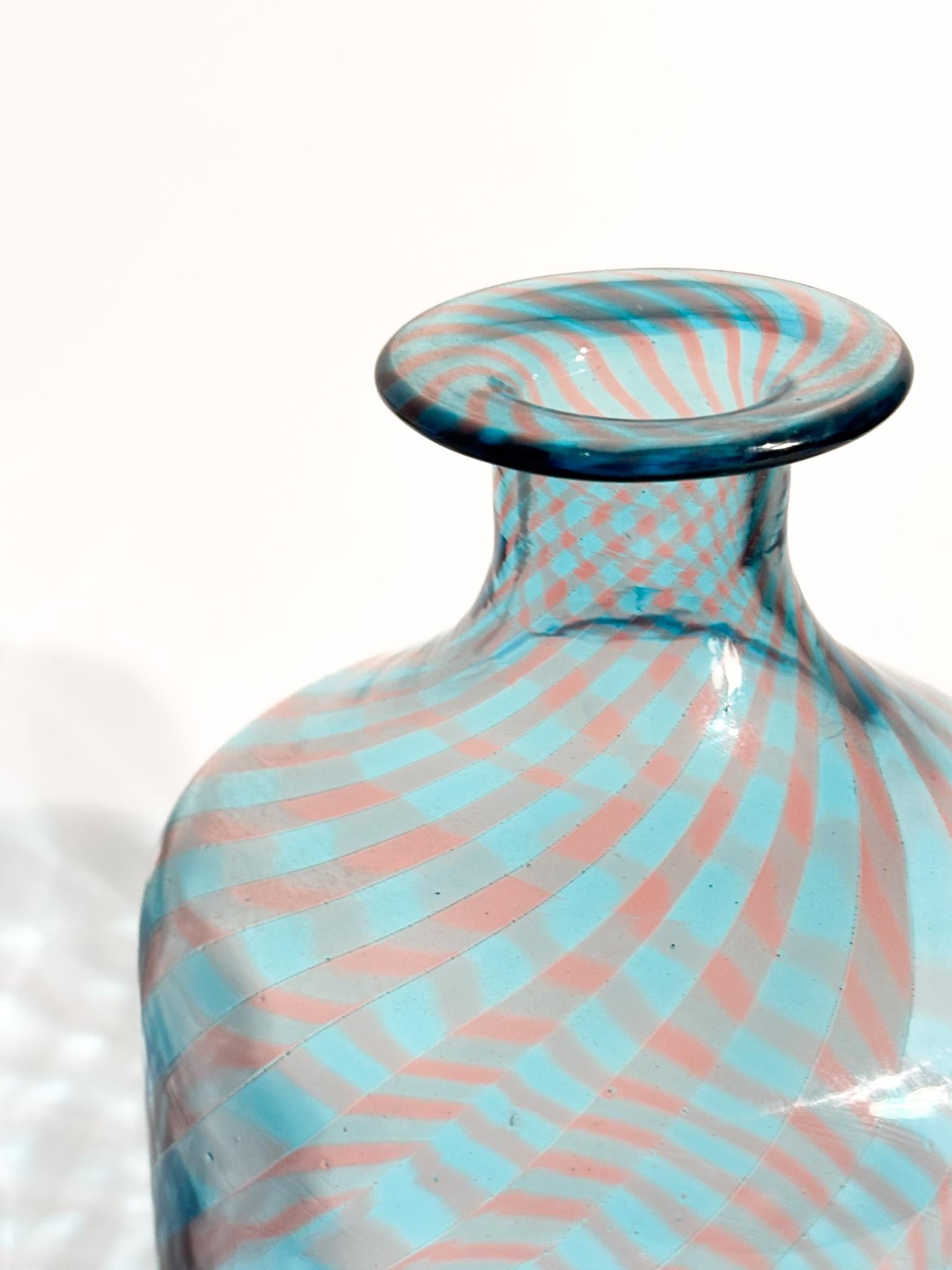 Mid-Century moderno Vaso Monofiore La Murrina in Vetro di Murano Azzurro e Rosa Anni 80 in vendita