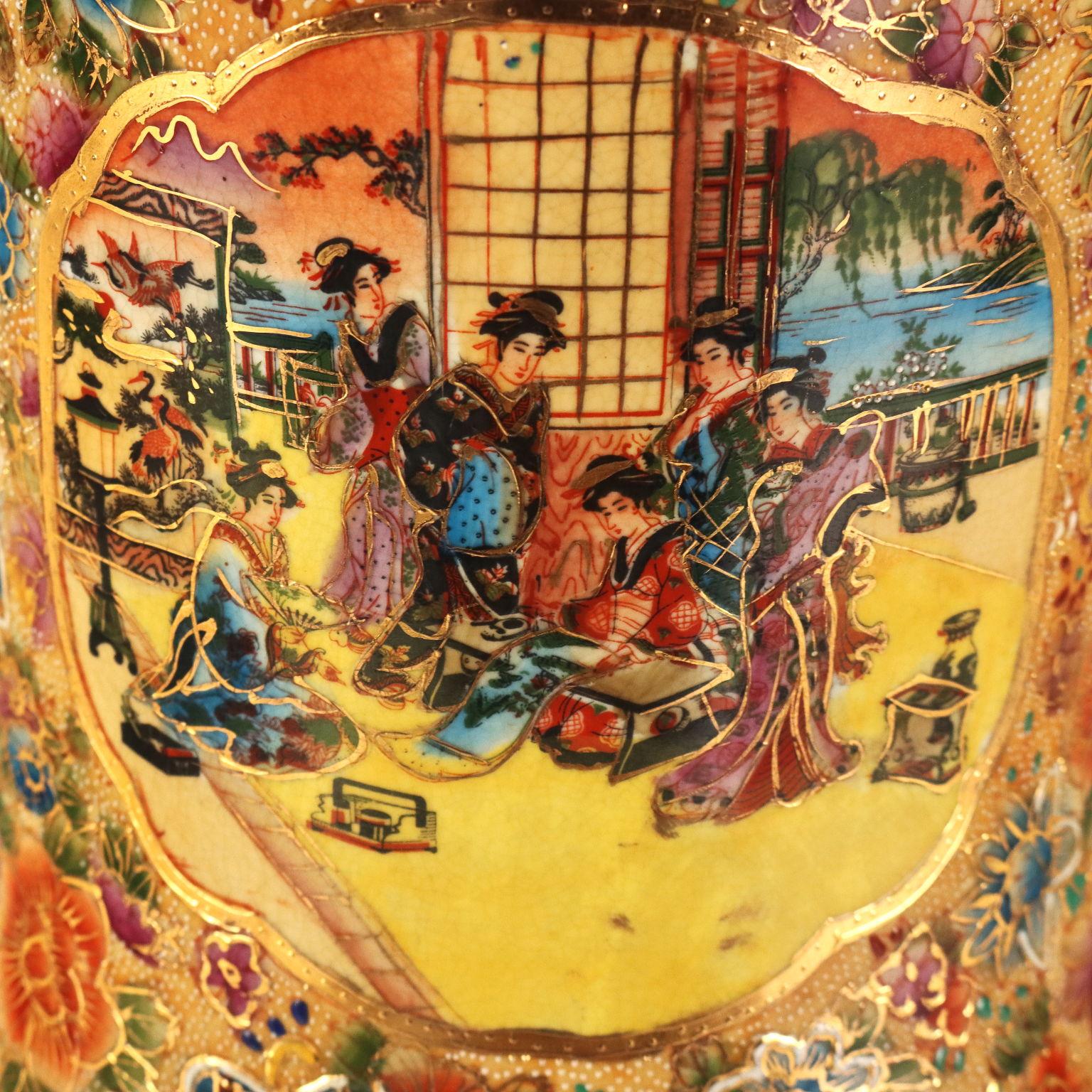 Vaso Monumentale in Porcellana Tipo Satsuma, Cina 1990 ca. 3