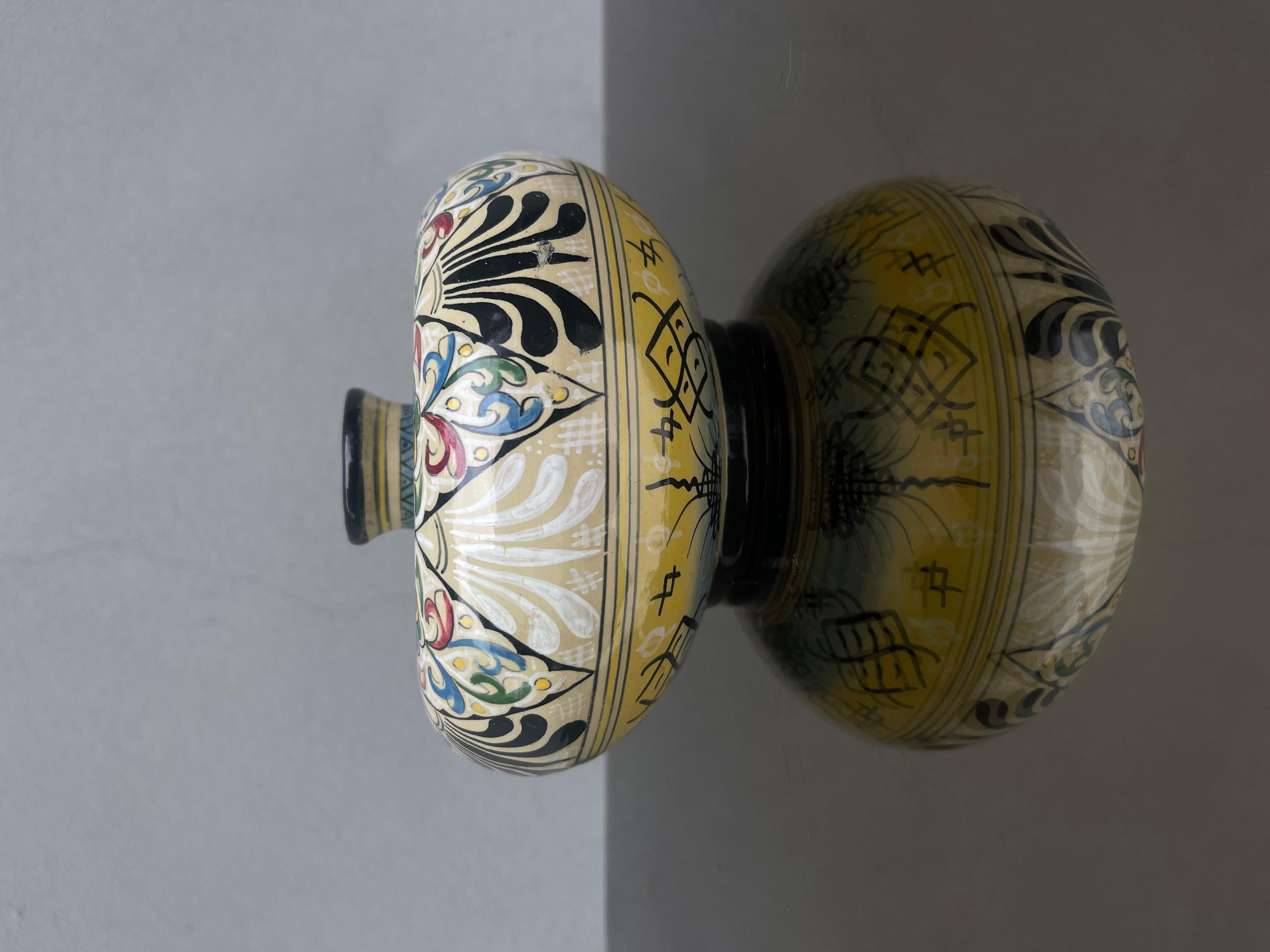 Metà XX secolo Vaso Pesaro in ceramica di Molaroni disegno rinascimentale in vendita