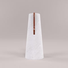 Vaso portafiori in marmo di Carrara e marmo rosso by Carcino Design