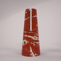Red marble and white Carrara marble flower vase by Carcino Design