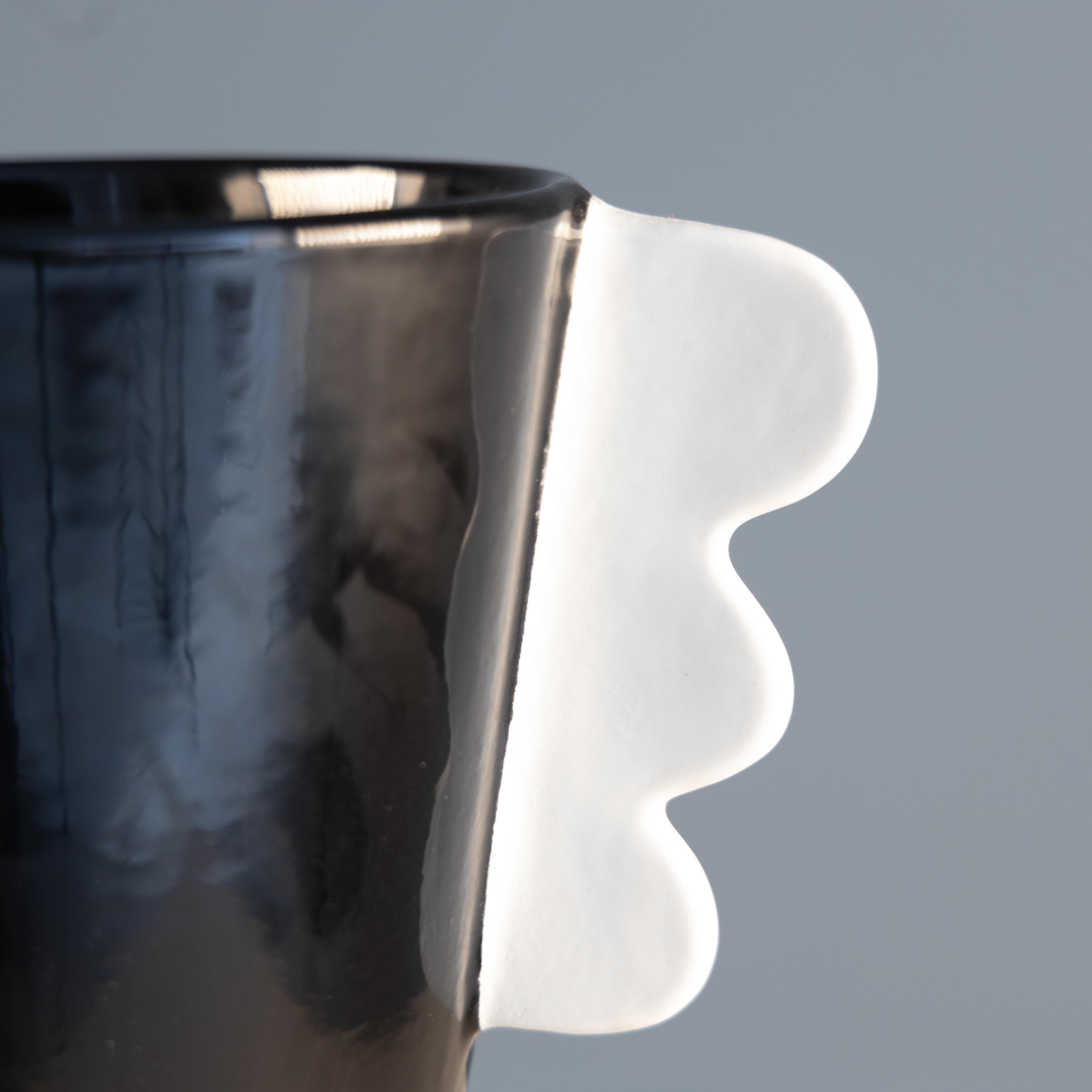 Vaso postmoderno in ceramica nera e bianca Rometti 1980 In condizioni buone in vendita a Milano, Lombardia
