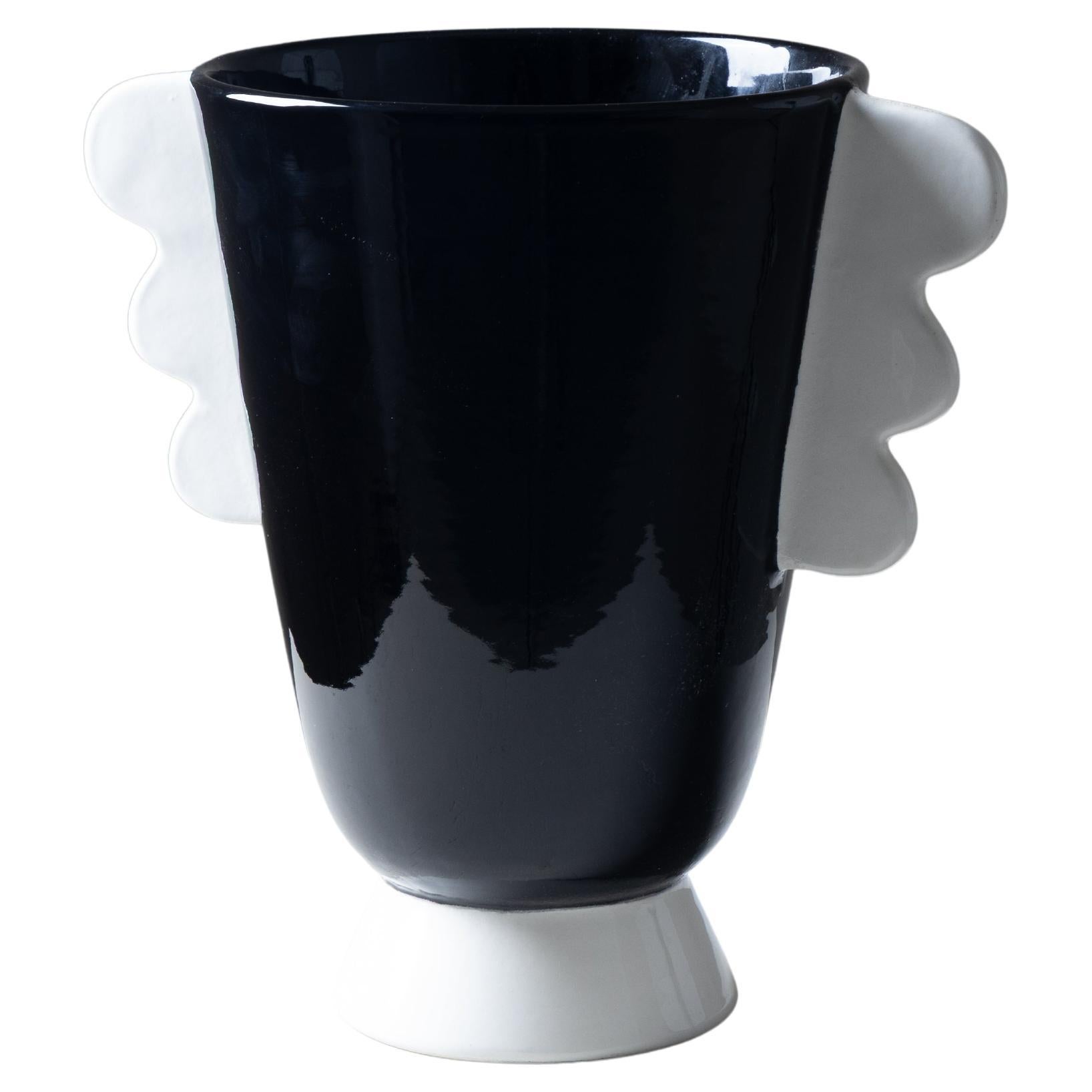 Vaso postmoderno in ceramica nera e bianca Rometti 1980 in vendita