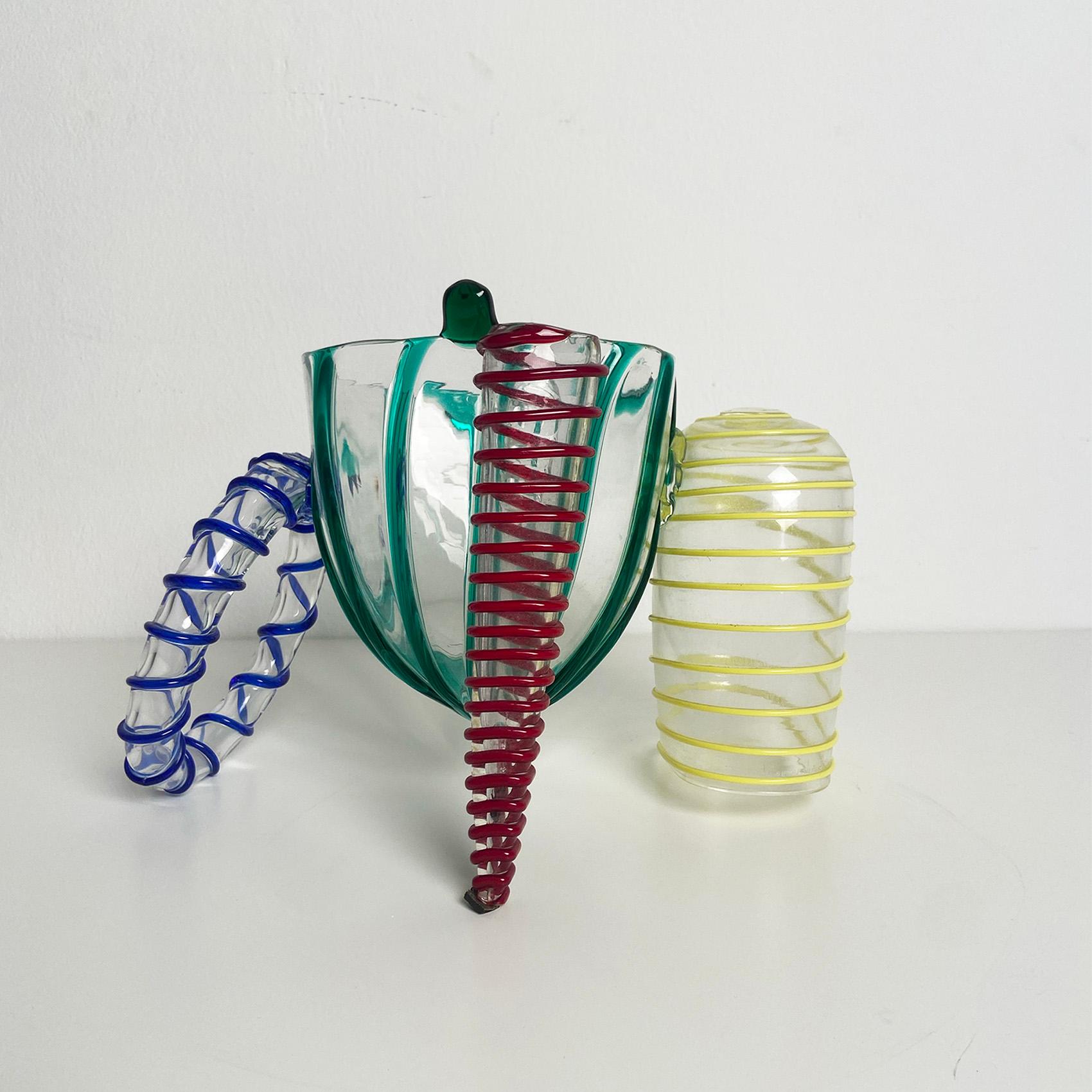 Vaso Rom di Luigi Serafini prodotta da Memphis nel 1991 in vetro di Murano. (Moderne der Mitte des Jahrhunderts) im Angebot