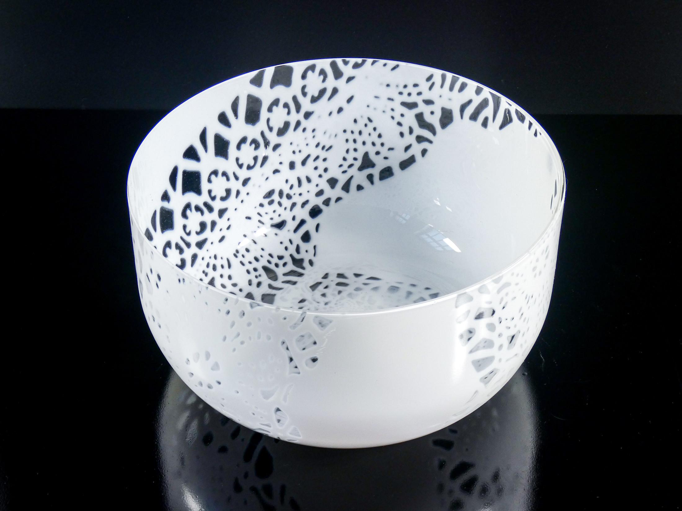 Vase, Merletti series, design THORSSEN & KARLSSON for VENINI. Murano, 1979 1