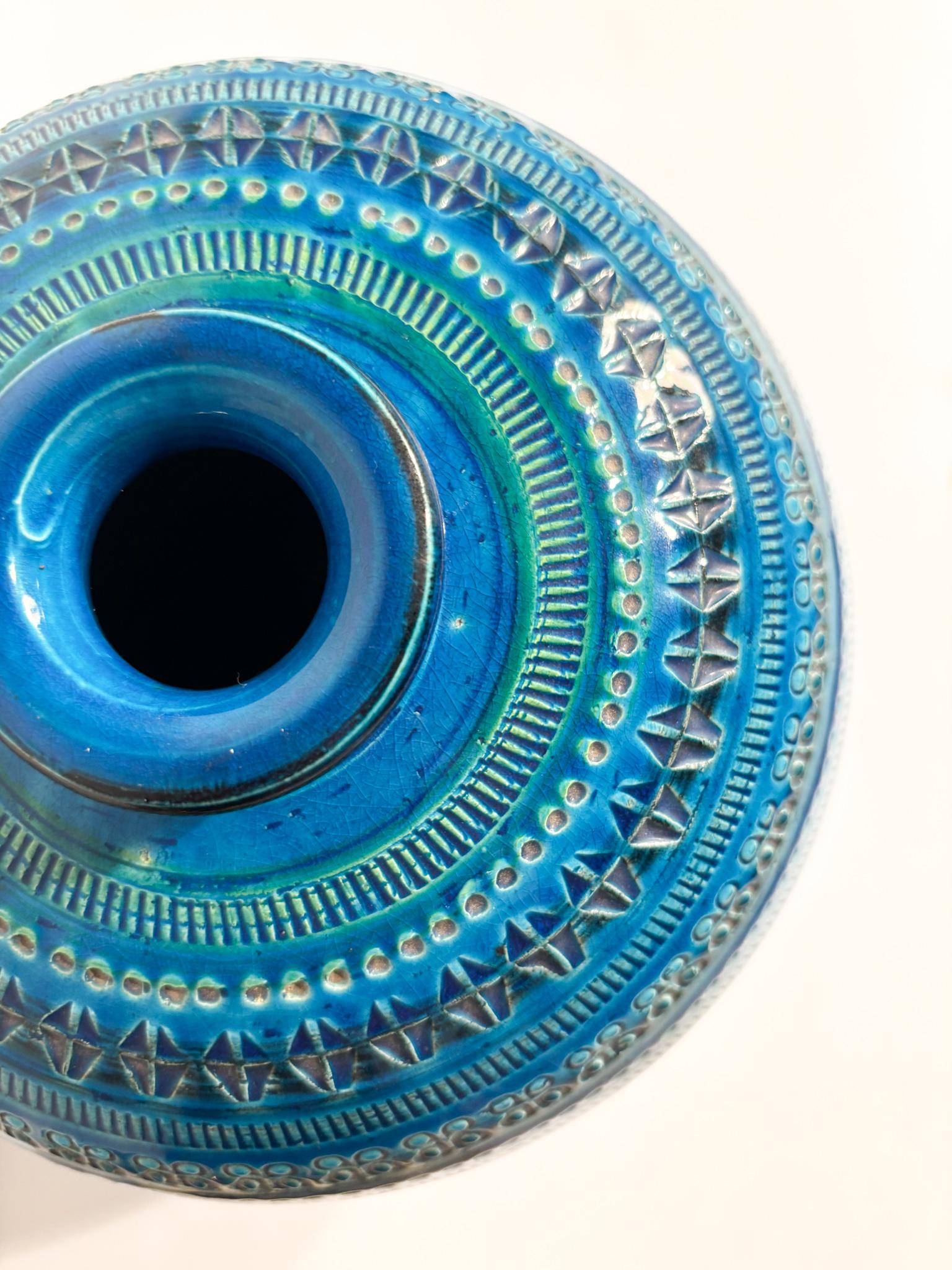 Kugelförmige Vase 'Rimini Blu' von Aldo Londi für Bitossi Ceramiche 1950er Jahre (Mid-20th Century) im Angebot