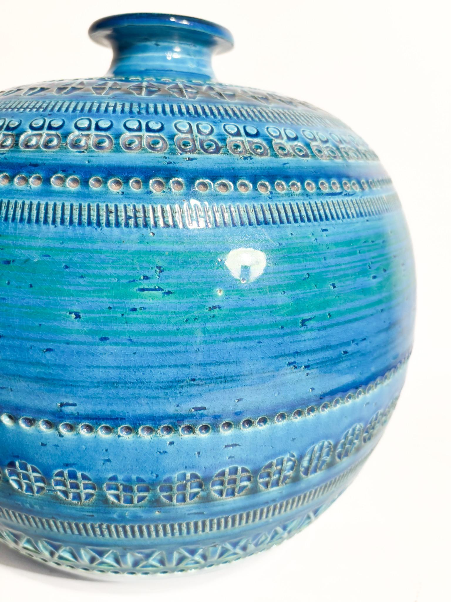 Kugelförmige Vase 'Rimini Blu' von Aldo Londi für Bitossi Ceramiche 1950er Jahre im Angebot 1