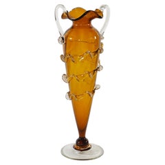 Vaso vetro di Murano ambra a due anse produzione Italia 1950 Mid-Century Modern