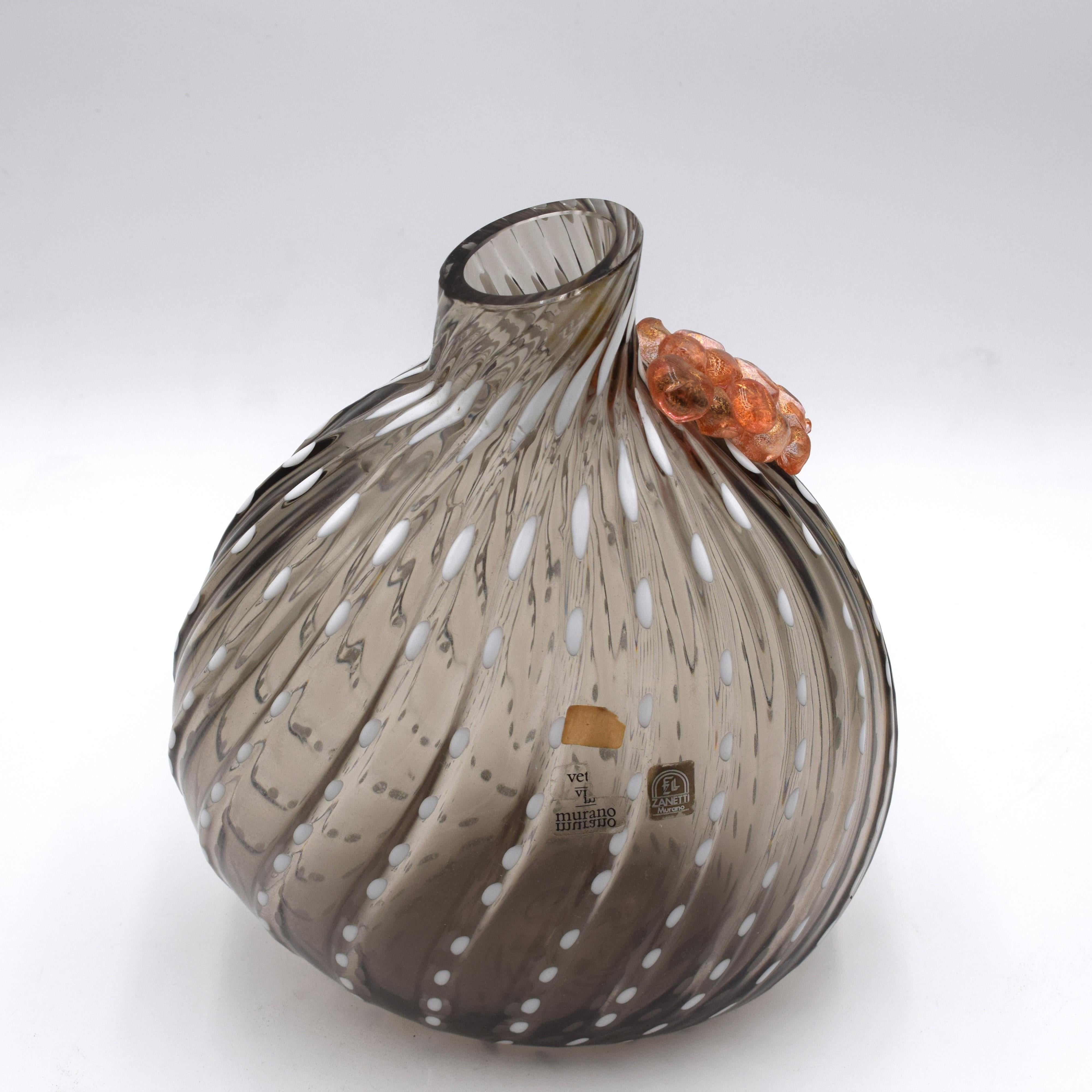 Italian Zanetti vase, Murano glass, 1970s. For Sale