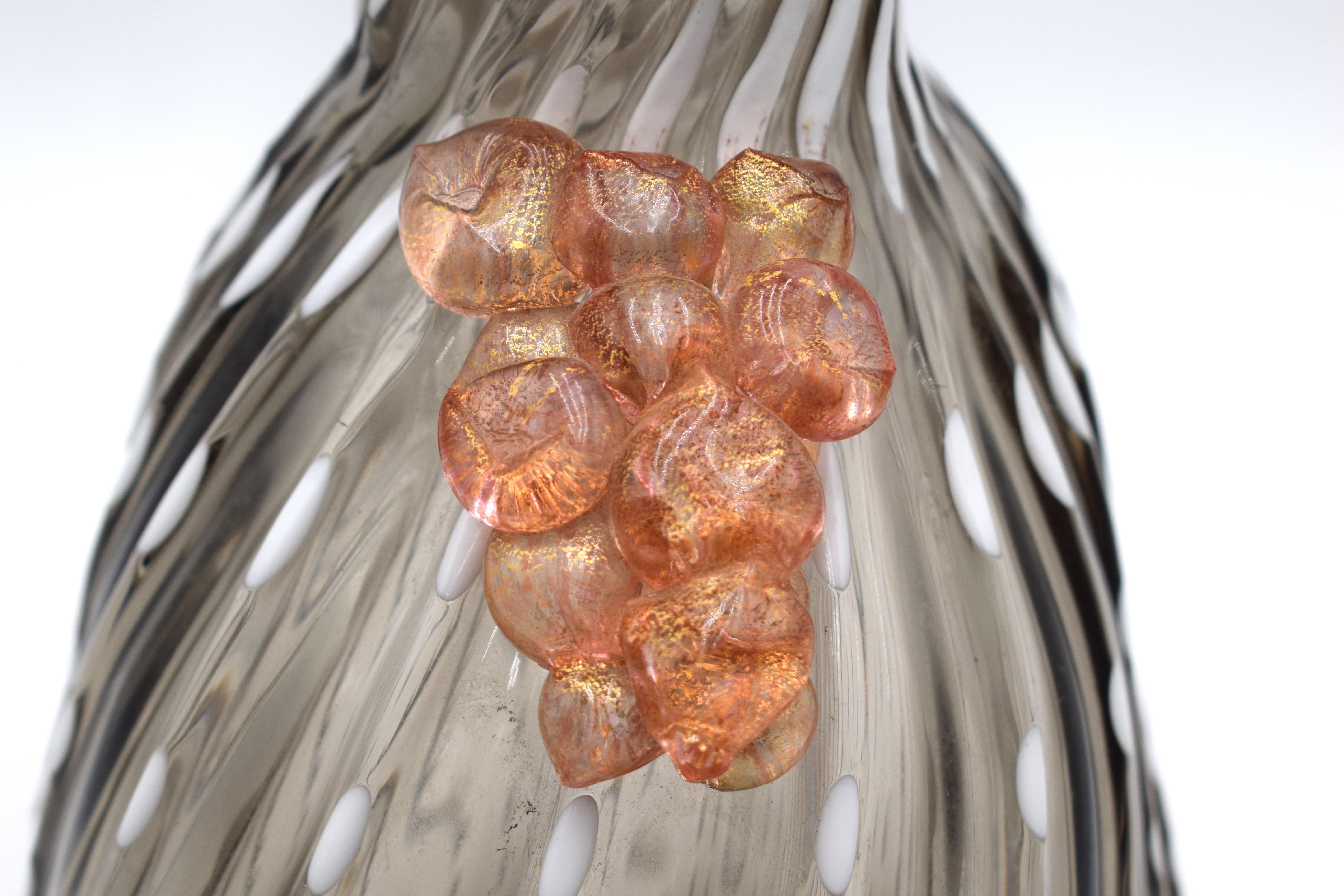 Zanetti vase, Murano glass, 1970s. For Sale 1