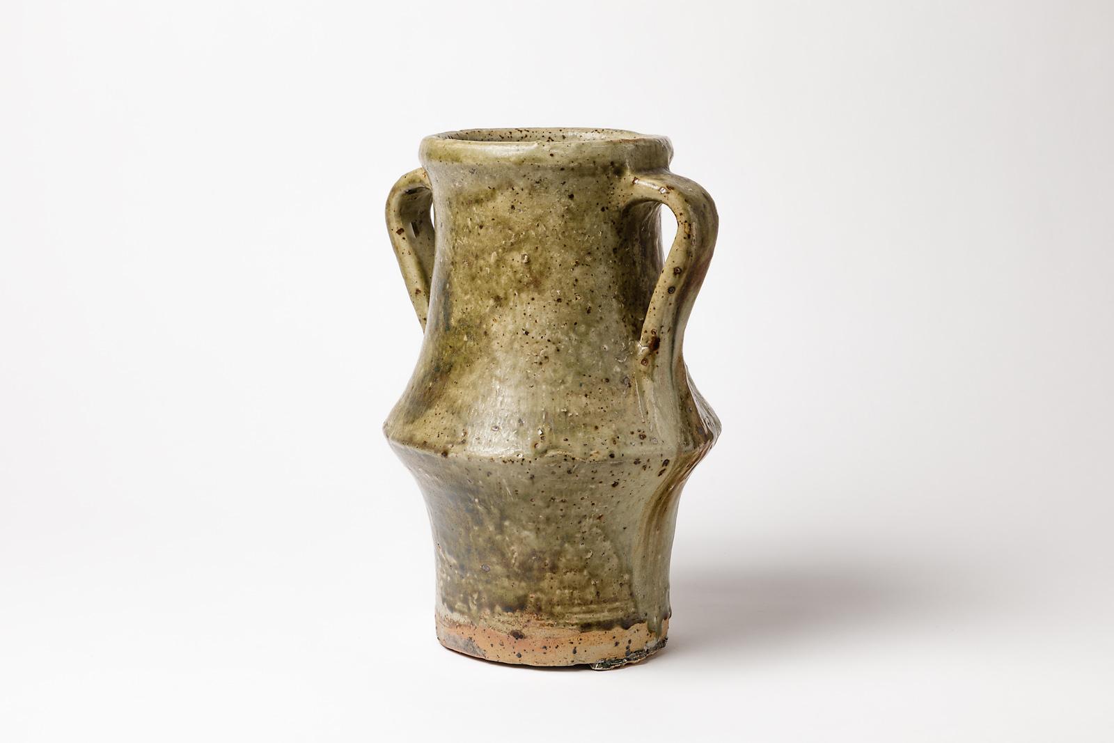 Vassil Ivanoff Midcentury Design Green Stoneware Ceramic Vase in La Borne In Good Condition In Neuilly-en- sancerre, FR