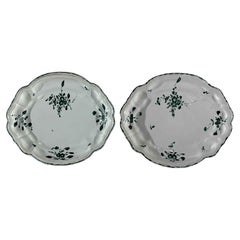 Vassoi di Maiolica 1770 Decoro Mazzolino Verde Manifattura Ferniani Faenza