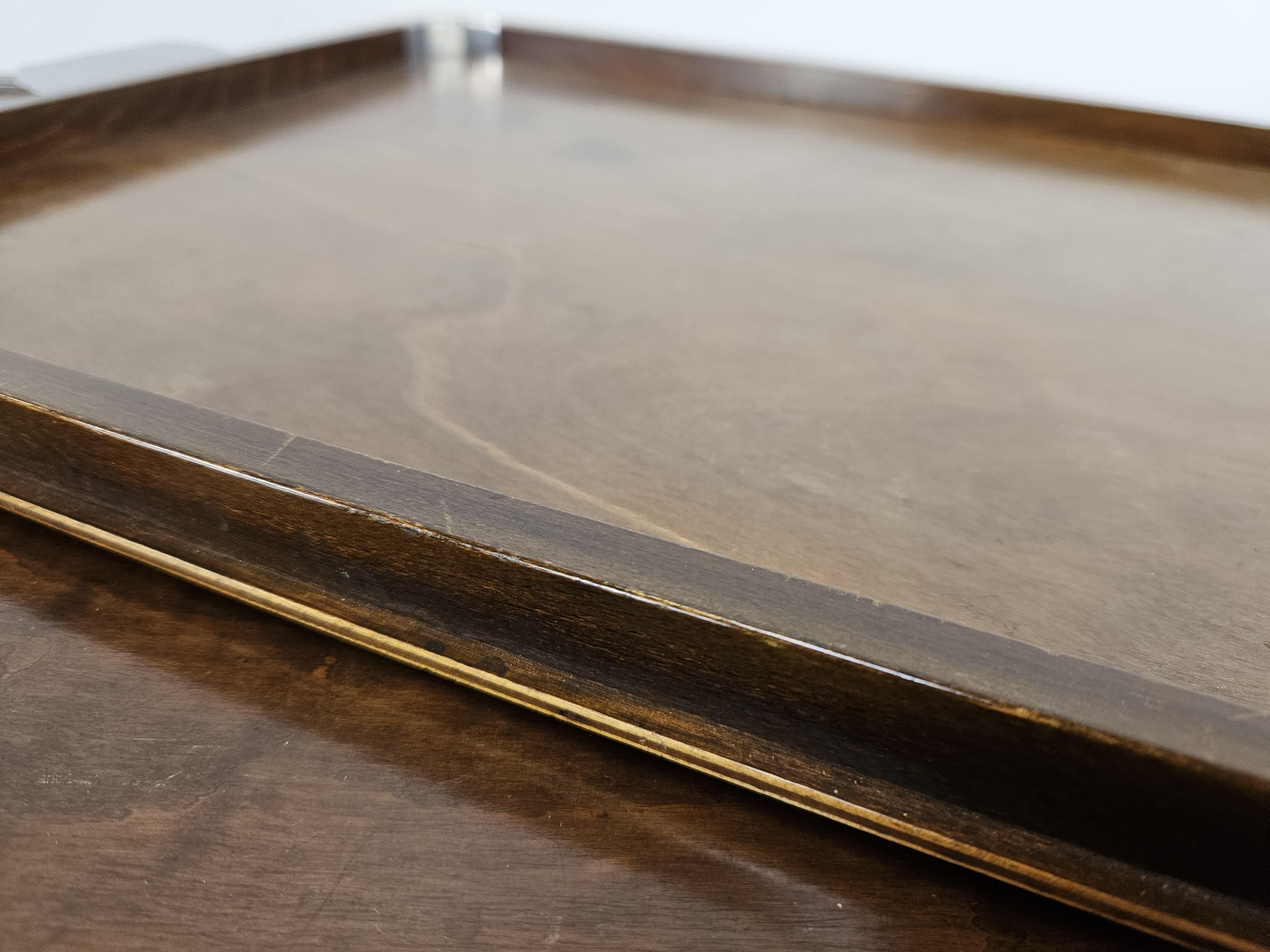 FADA Asiago 1930s Art Deco bandeja de madera con asas de metal Mid-20th Century en venta