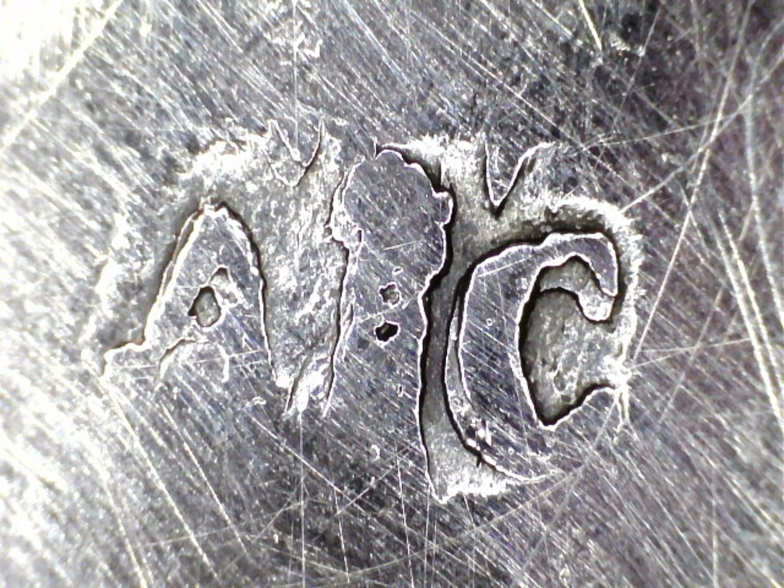 Parade-Tablett in Silber. Silberschmied Anzolo Castelli?, Venedig, 18. Jahrhundert (18th Century and Earlier) im Angebot