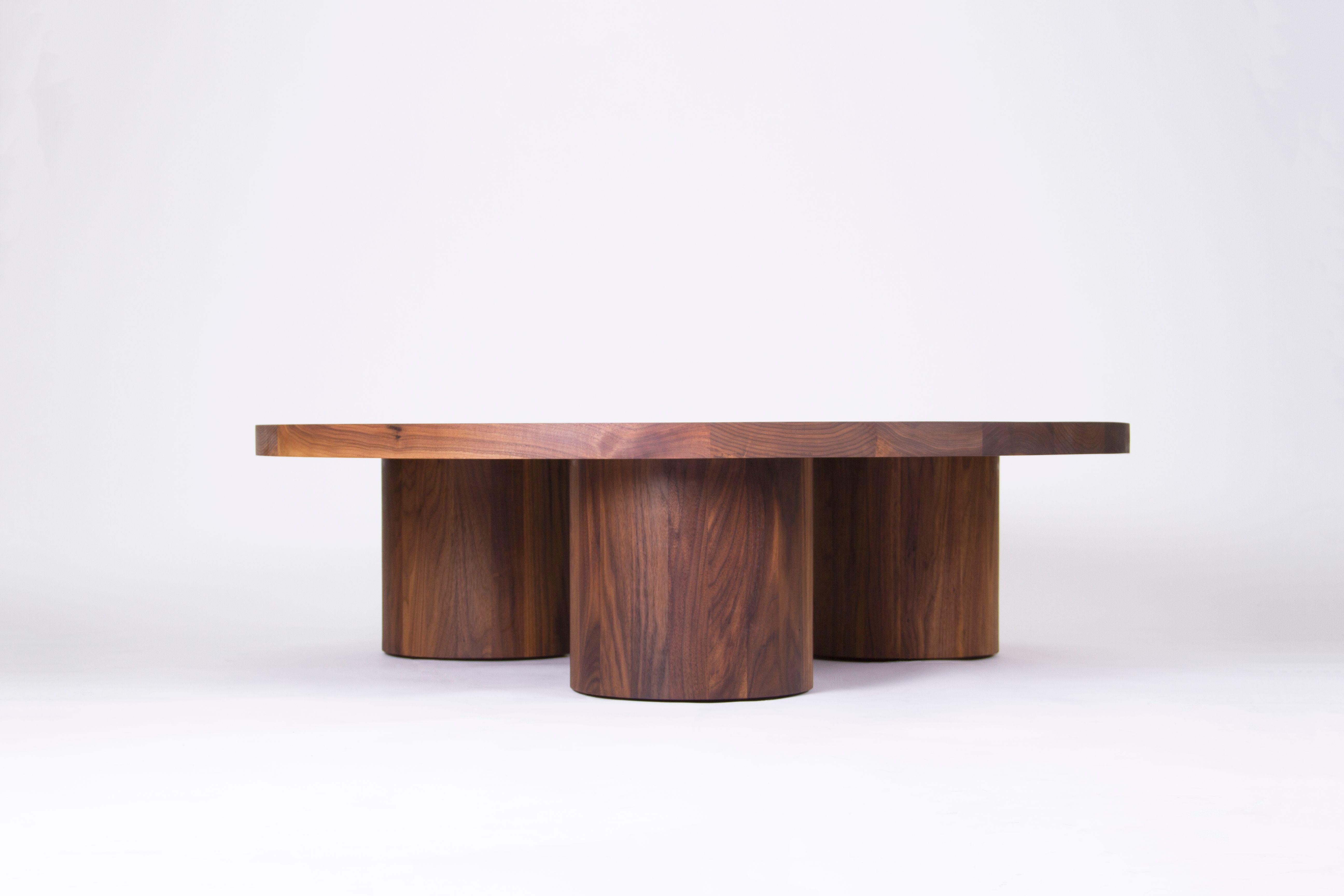 American Vassoio Table by Estudio Persona For Sale