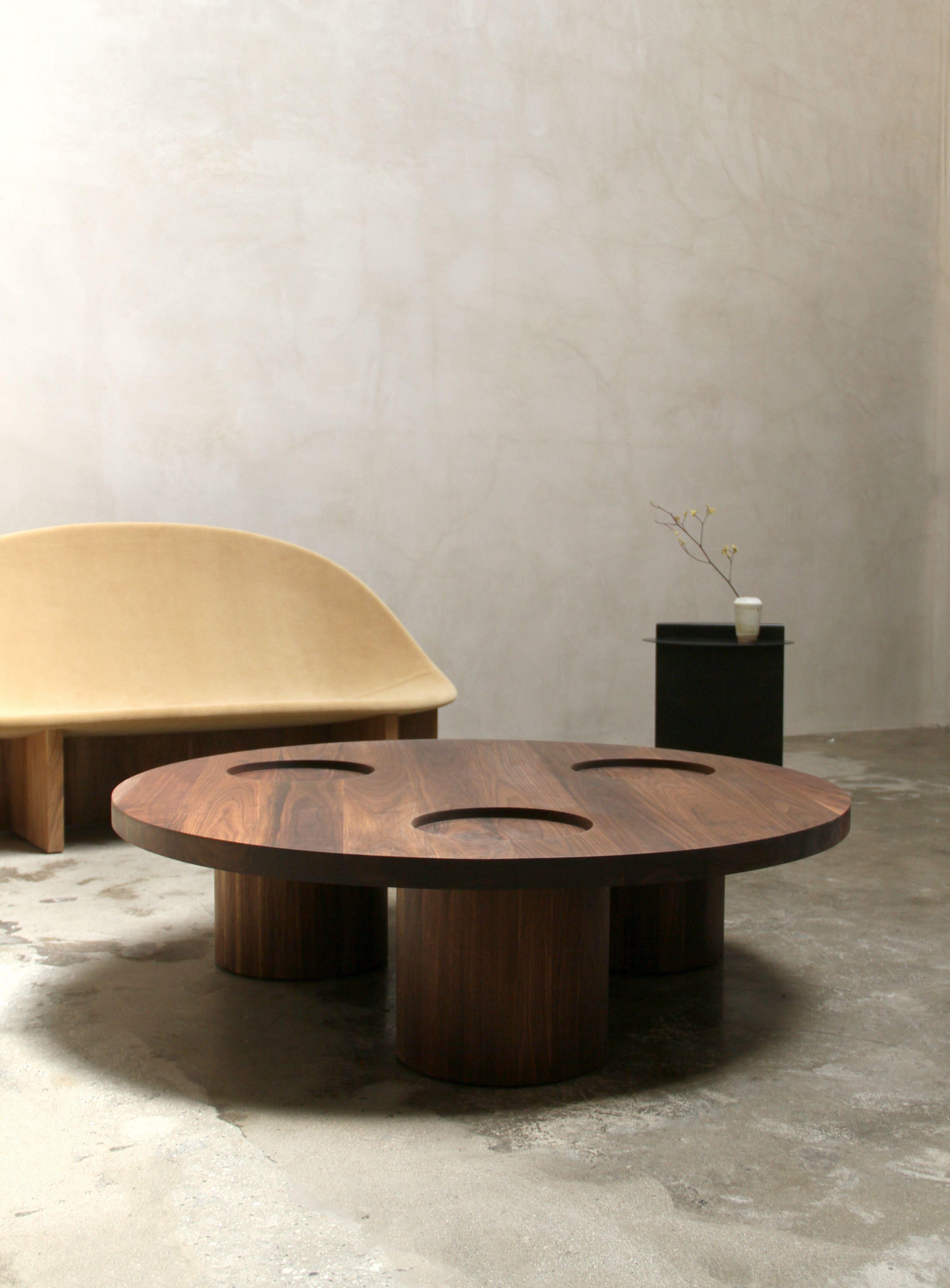 Walnut Vassoio Table by Estudio Persona