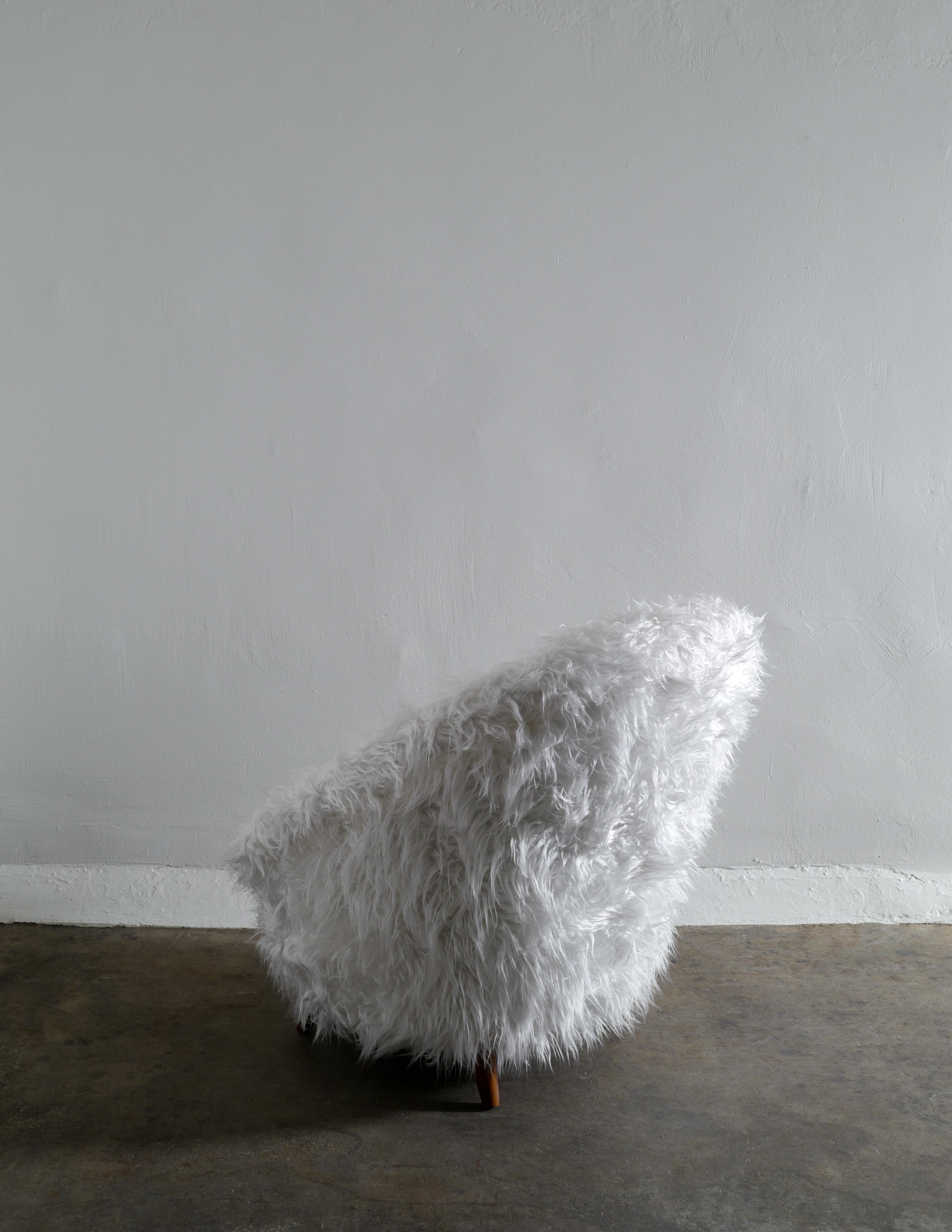 furry egg chair