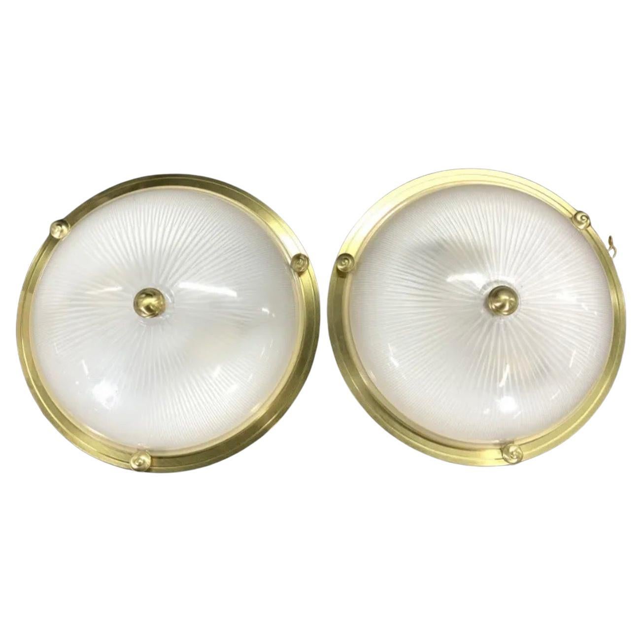 Paire de luminaires Vaughan Regency en laiton, verre étoilé et cristal en vente