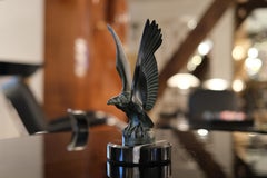 Vautour Animal Sculpture en marbre Spelter Original Max Le Verrier