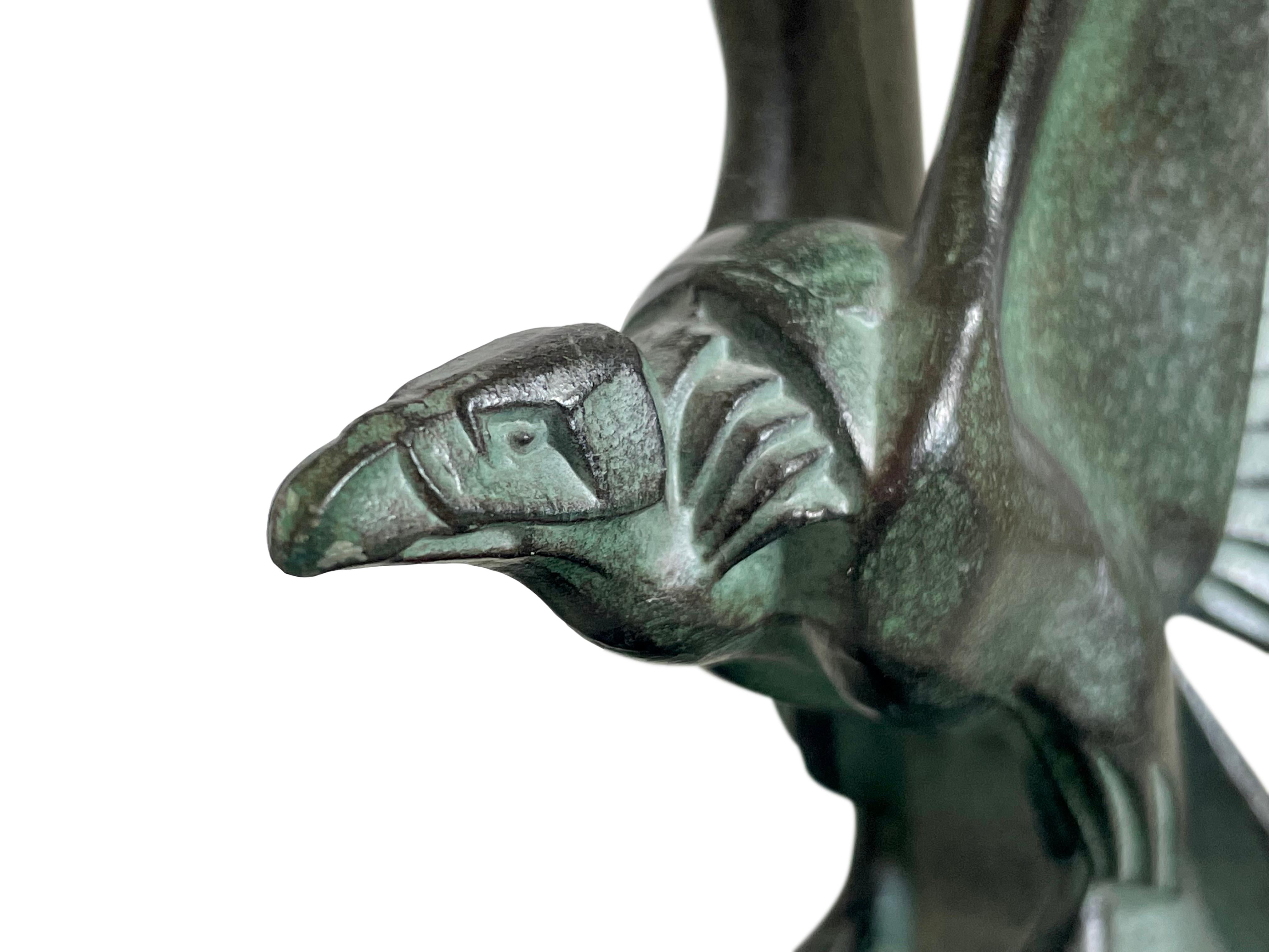 Vautour Animal Sculpture in Spelter Marble Original Max Le Verrier In Excellent Condition In Ulm, DE