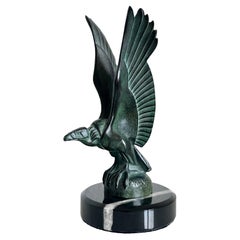 Vautour Animal Sculpture en marbre Spelter Original Max Le Verrier