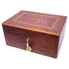Vavona Burl Walnut Wooden Irish Lady's Jewelry Casket Box by Manning Ireland New