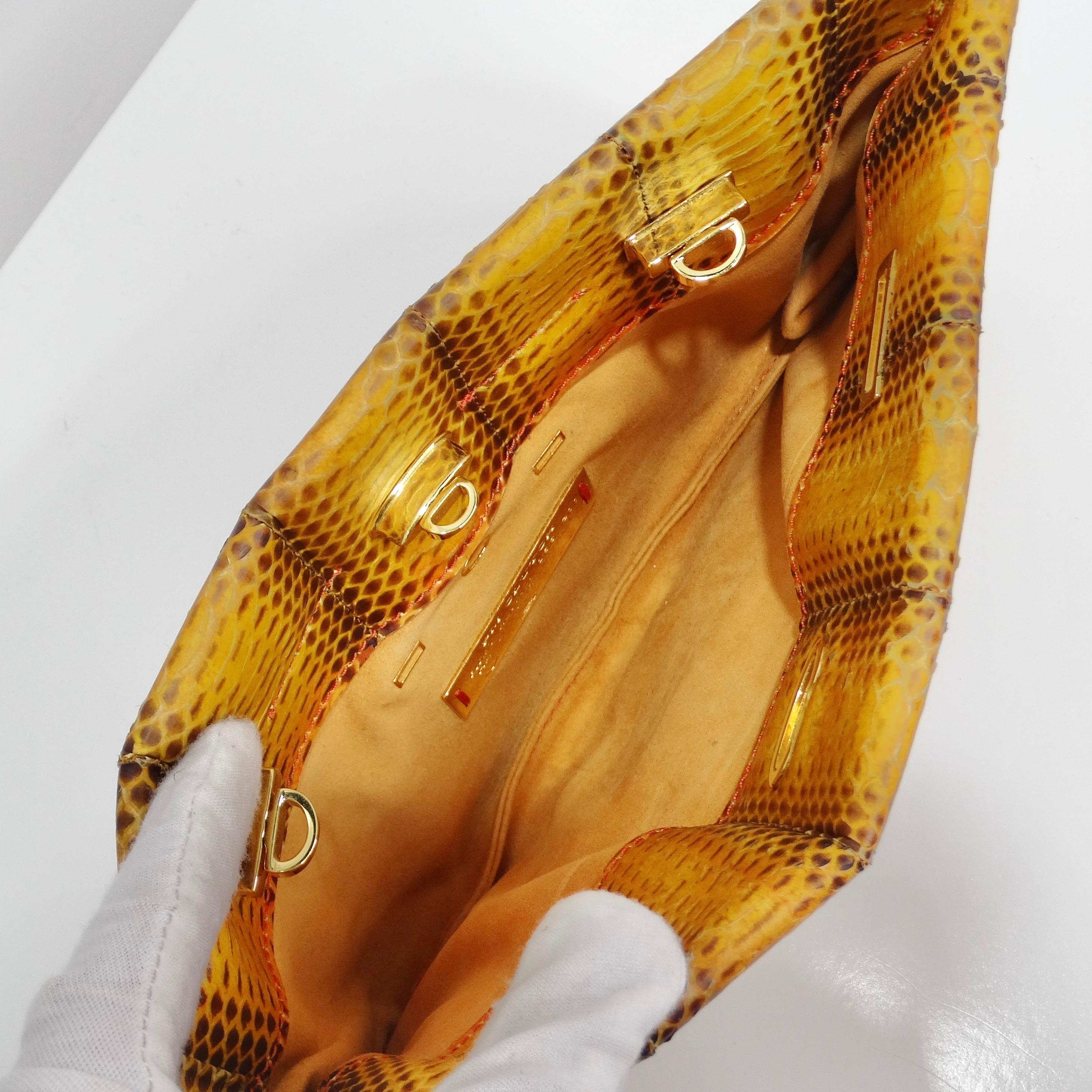 VBH Pochette en cuir gaufré en peau de serpent jaune des années 1980 en vente 2