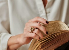 VCA 18karat gold twisted rope lovers knot ring, circa 1970