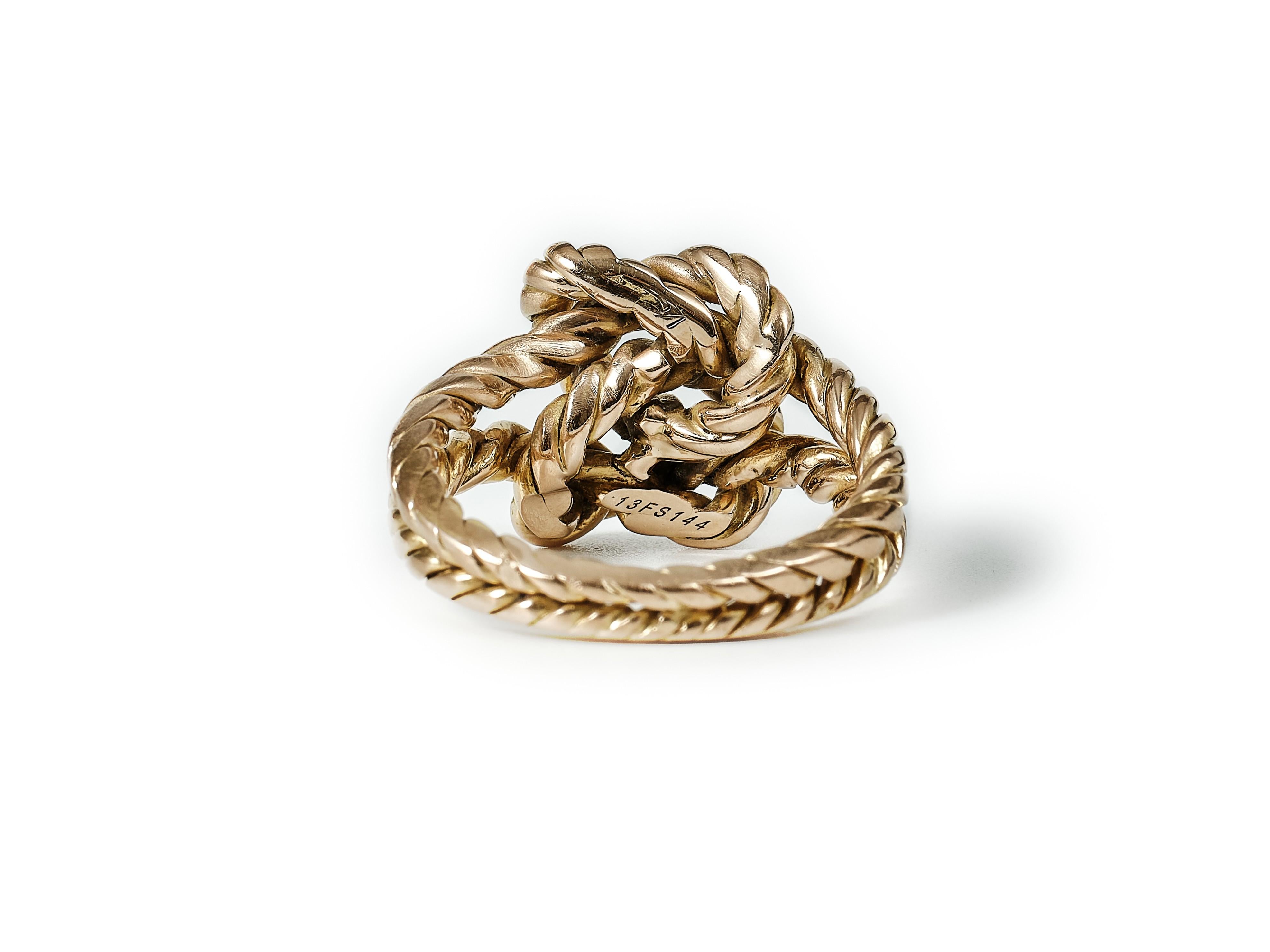 VCA 18karat gold twisted rope lovers knot ring, circa 1970 For Sale 1