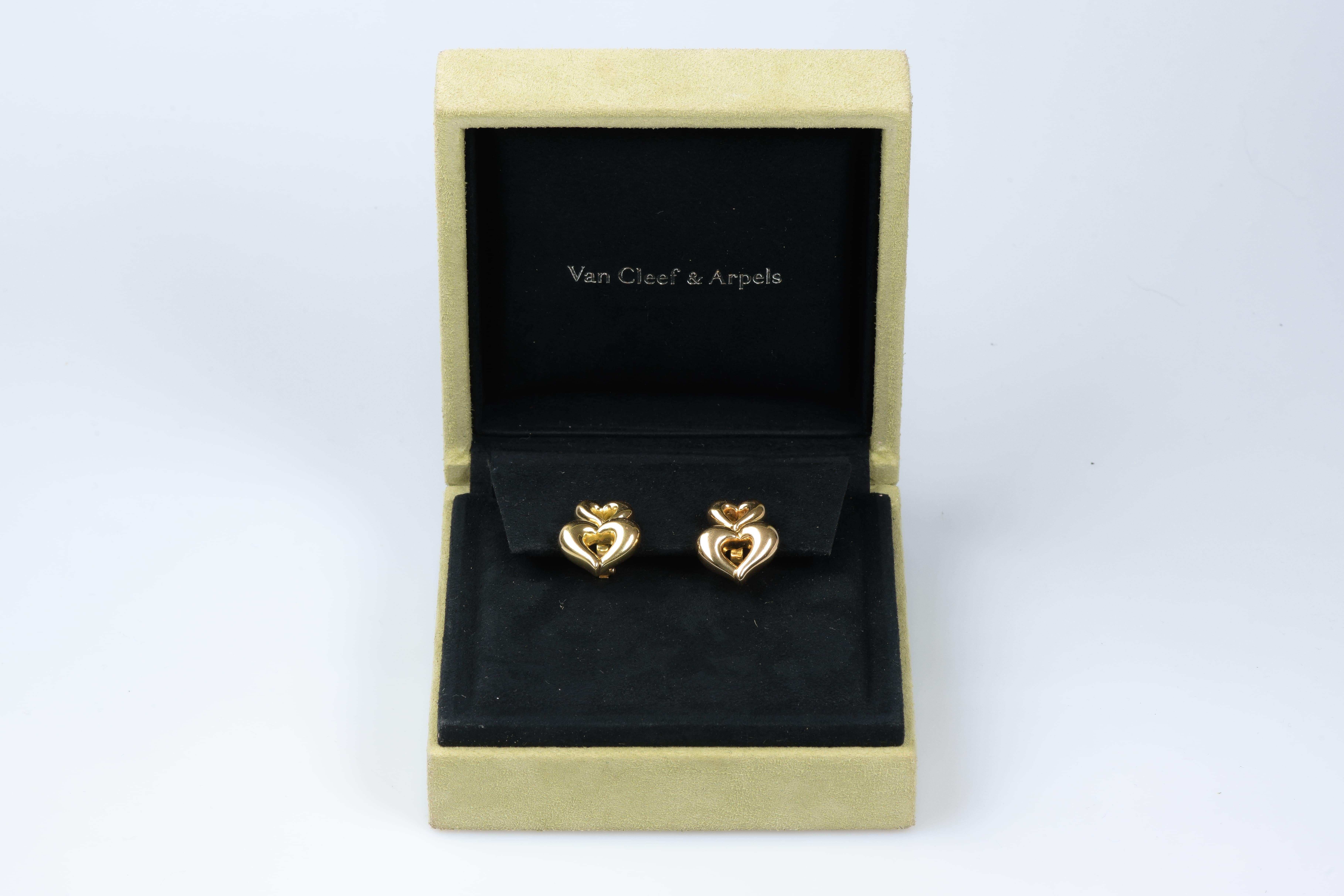VCA Heart Shaped Earrings in 18K Gold For Sale 2