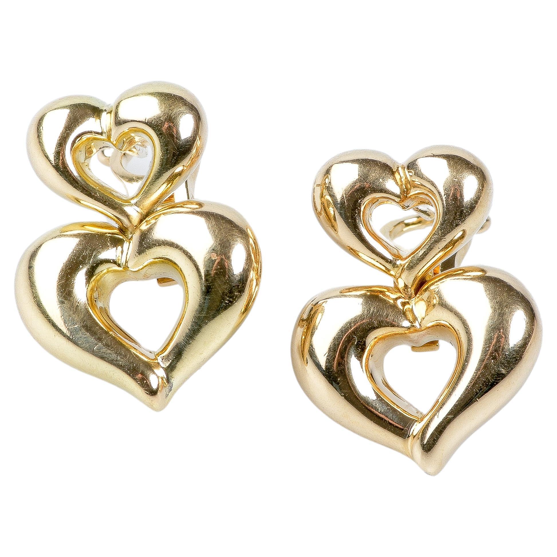 VCA Heart Shaped Earrings in 18K Gold For Sale