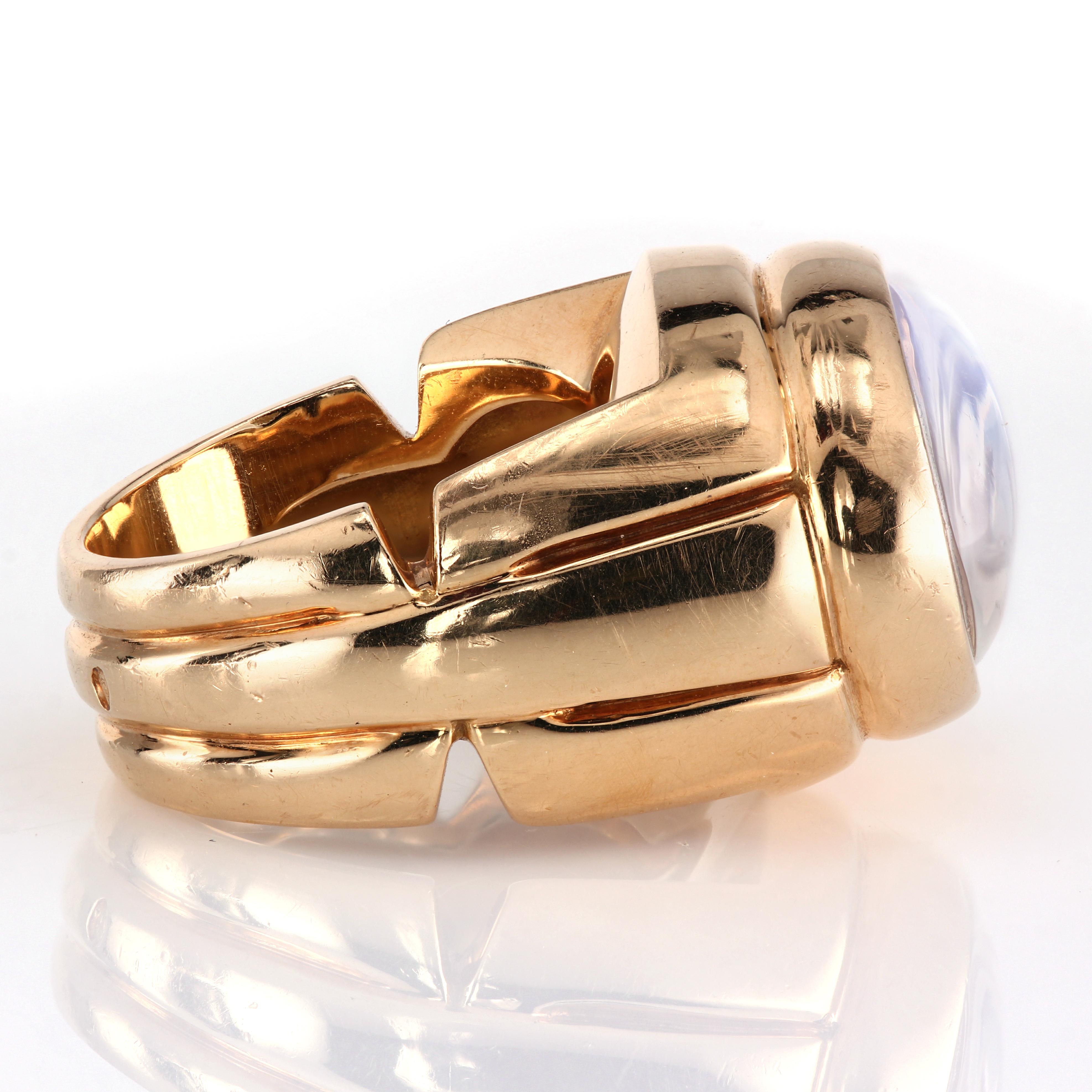 Contemporary VCA Signature moonstone carved logo 18K gold ring For Sale