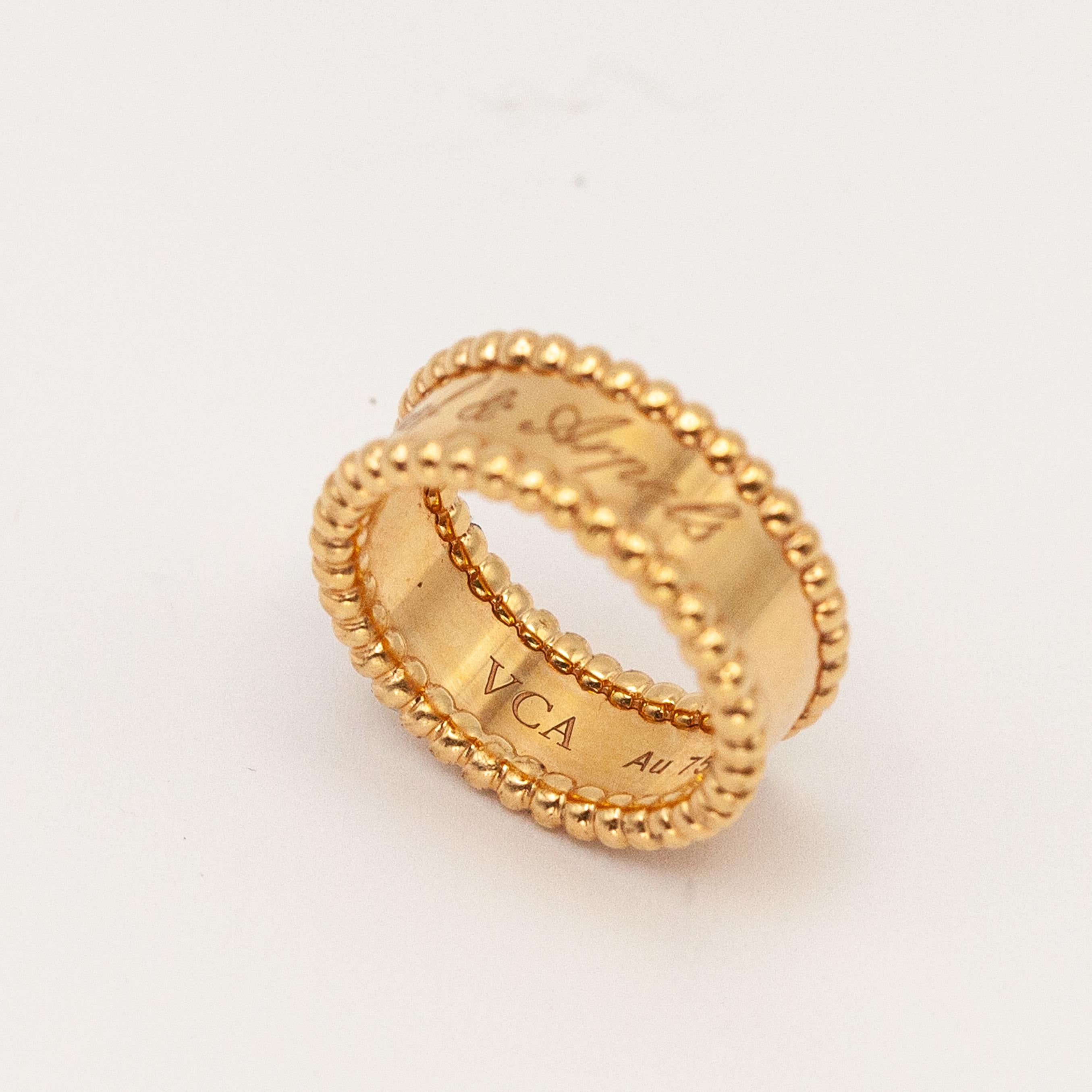 VCA VAN CLEEF & ARPELS 18K rose gold Perlée Band Ring In Excellent Condition For Sale In New York, NY
