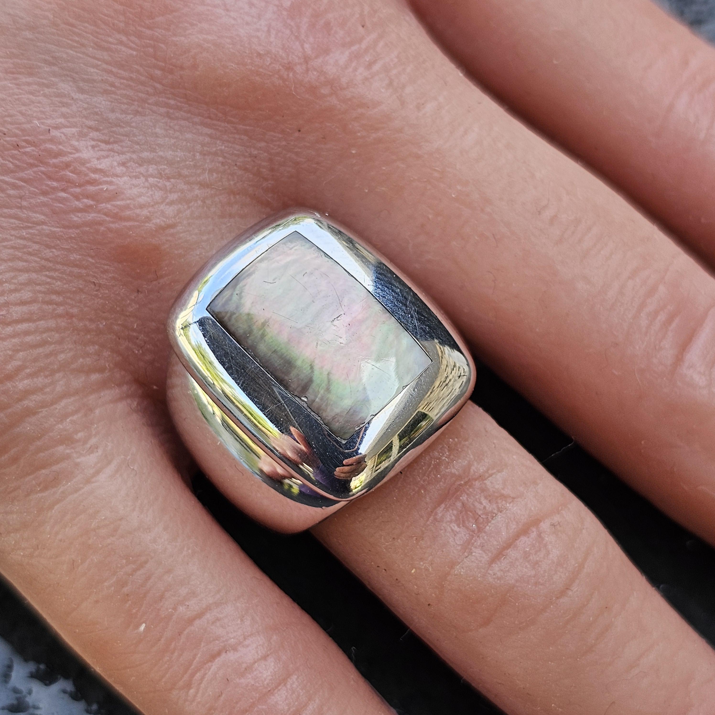 VCA Van Cleef & Arpels Bague incrustée de gris de Babylone Or blanc 18k 52 6.25 23.3g en vente 3