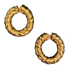 Used VCA Van Cleef & Arpels Braided Hoop Earrings 18 Karat Yellow Gold, France, 1960s