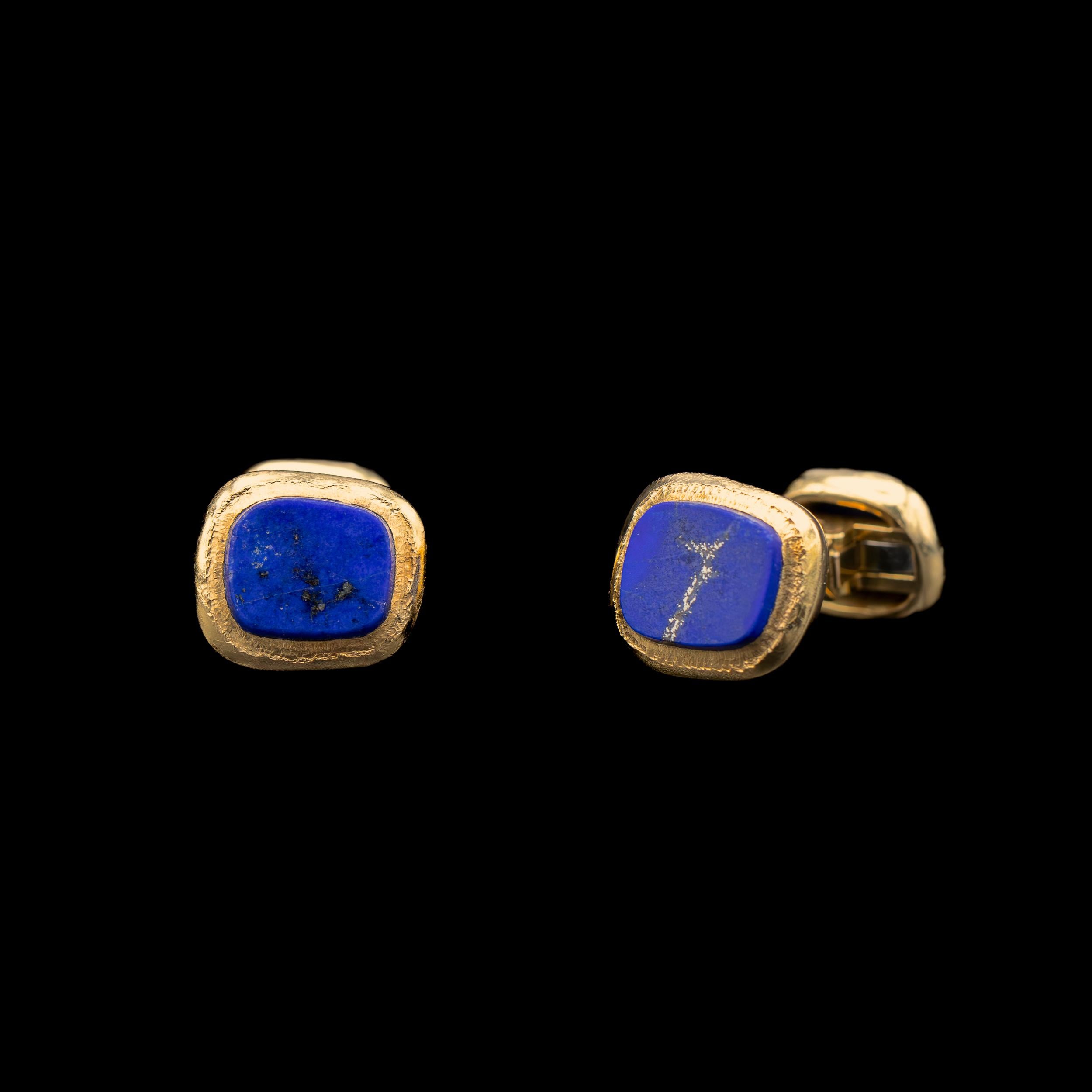 VCA Van Cleef & Arpels Georges Lenfant Manschettenknöpfe aus Gelbgold mit Lapislazuli 1960er Jahre im Angebot 2