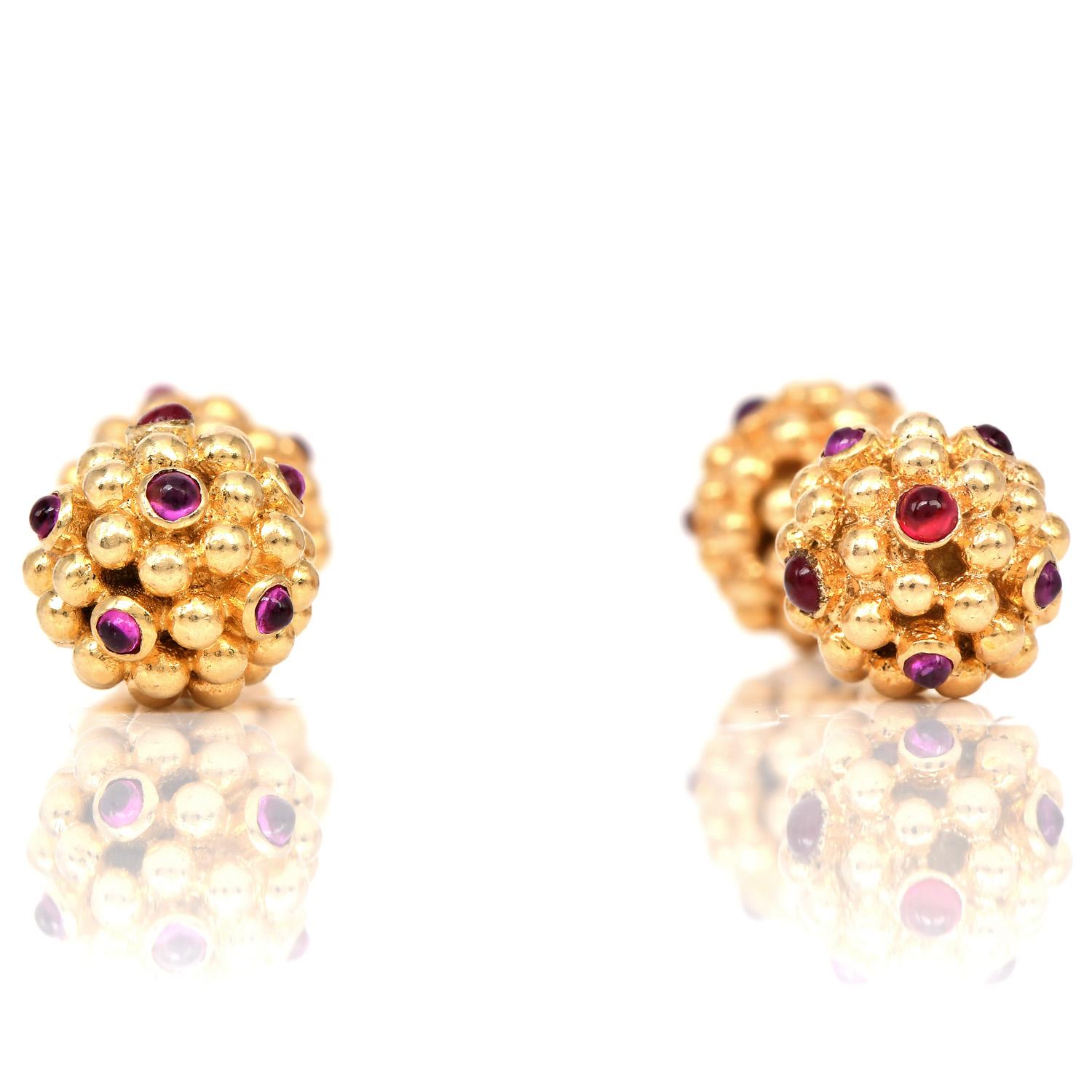 Perfect for any occasion with these Unisex VCA NY vintage 

14K gold round beads sphere cufflink.

 24 cabochons Round cut genuine rubies Adorning these Van Cleef & Arpels cuff links, bezel set, weighing approx 0.80 carats connected bt a link