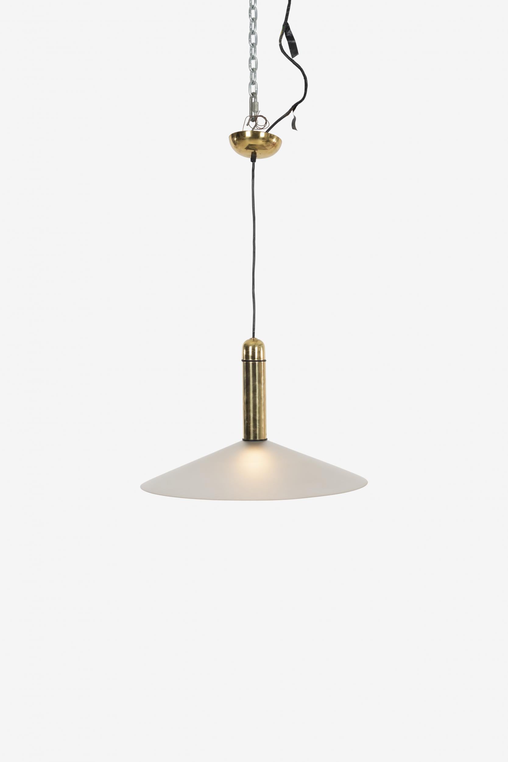 VeArt brass and Murano glass chandelier, brass stem and original canopy. Decal label on shade VeArt made in Italy.