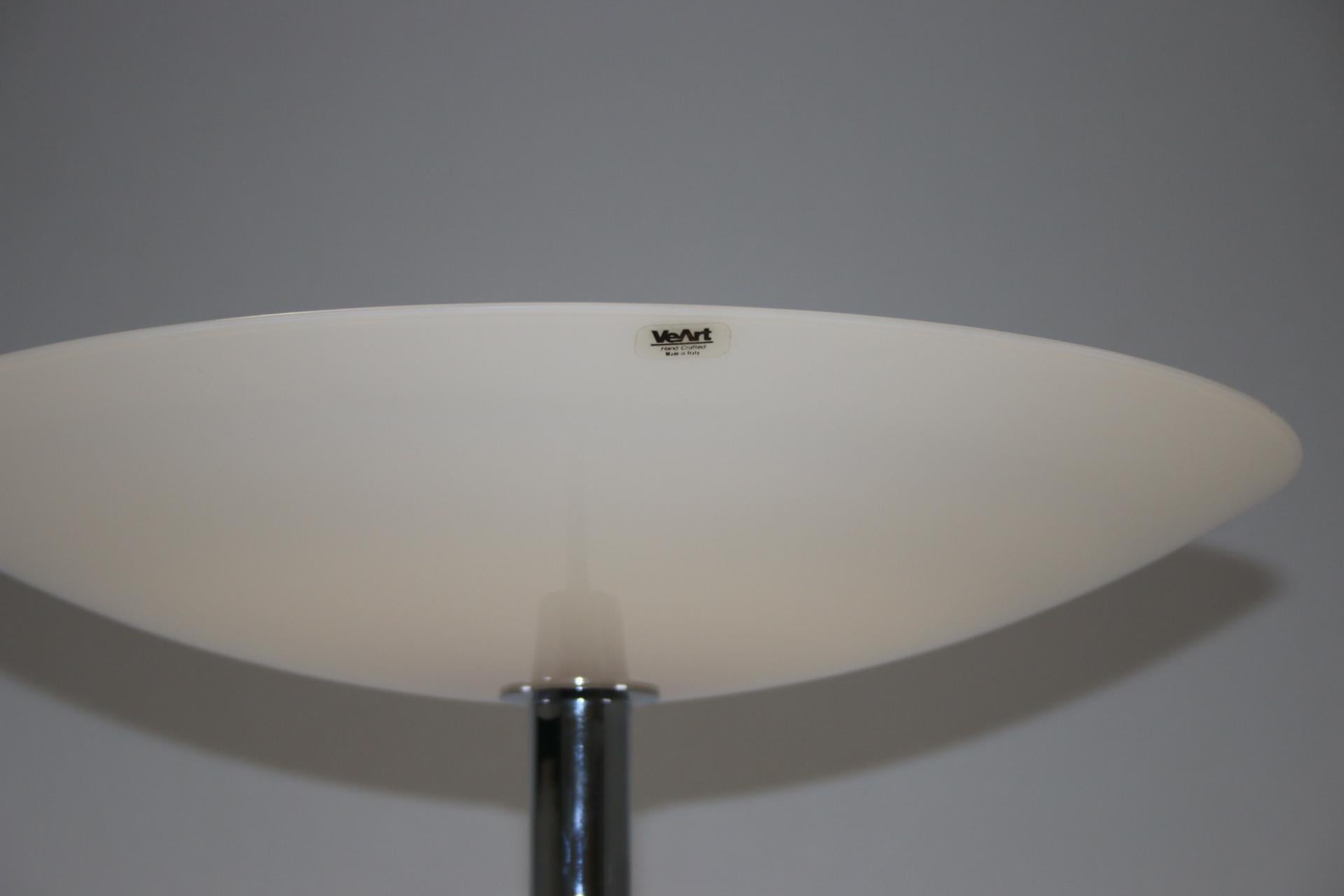 VeArt Italie - Lampadaire Artemide - Design de Jeannot Cerutti en vente 10