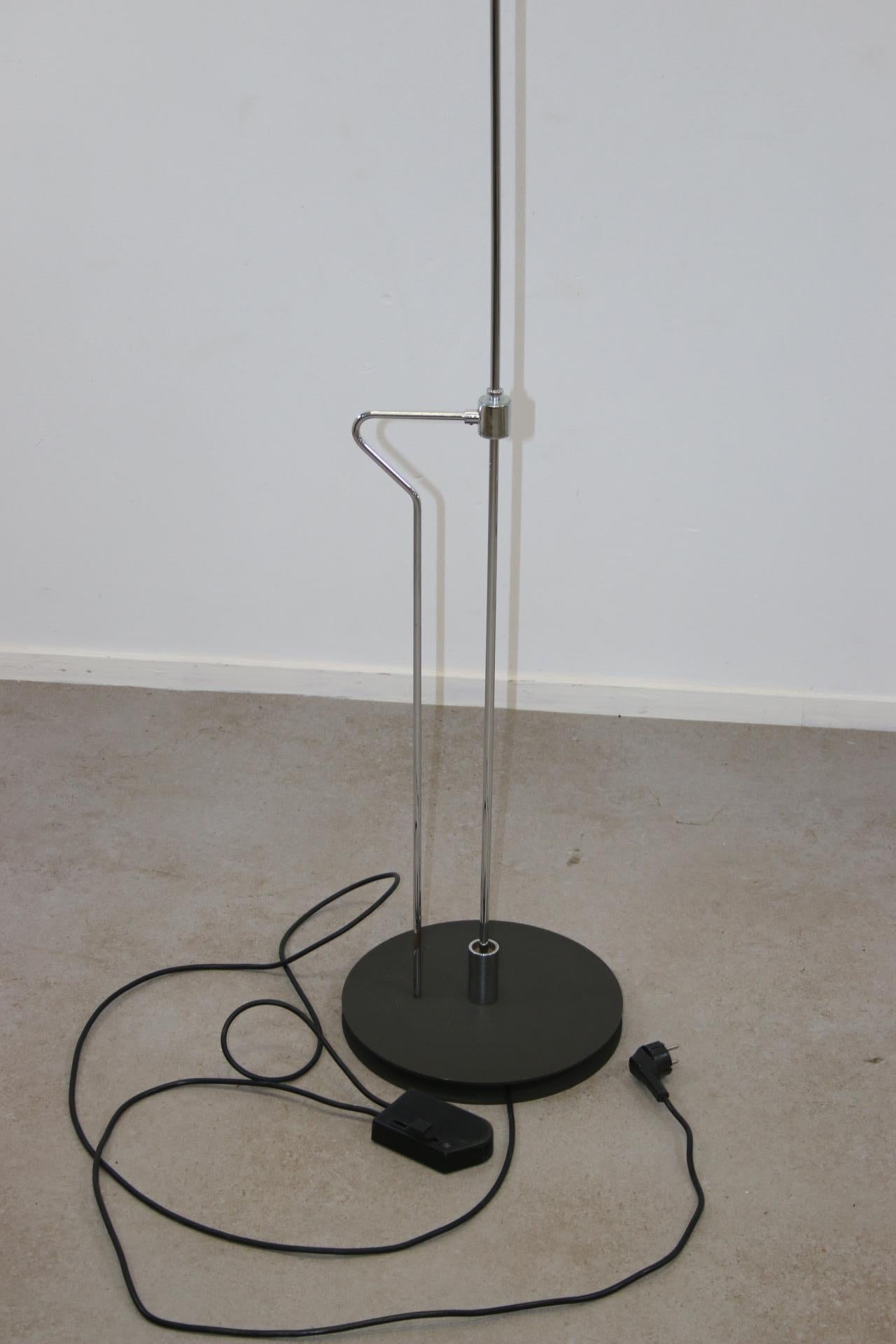 VeArt Italy Artemide Floor Lamp Design by Jeannot Cerutti For Sale 8