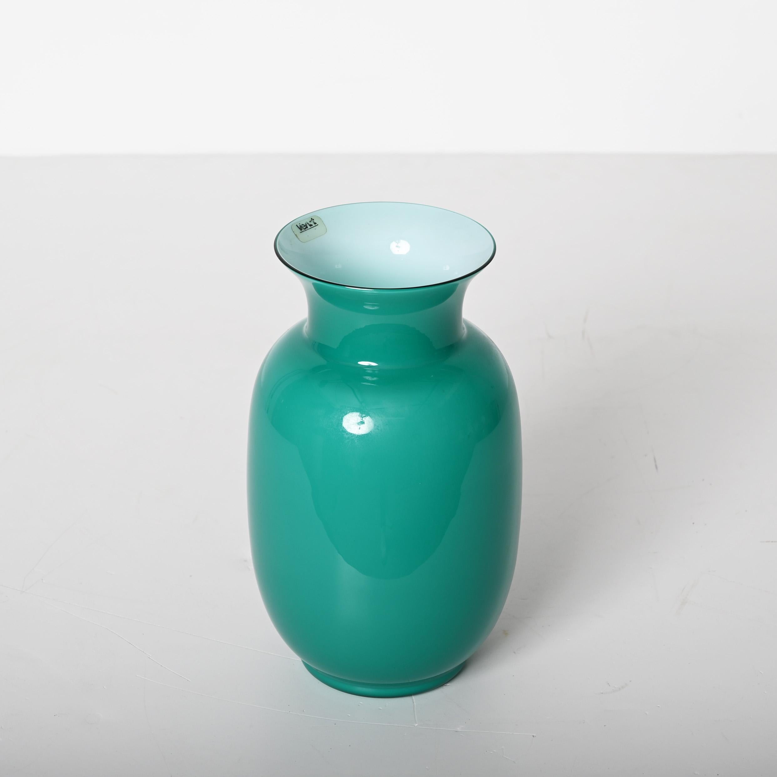 20th Century VeArt Midcentury Turquoise Blue Murano Glass Italian Vase for Venini, 1970s