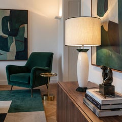 VeArt Lampada da tavolo grande in vetro opalino di Murano con colletti a righe, Italia anni '80