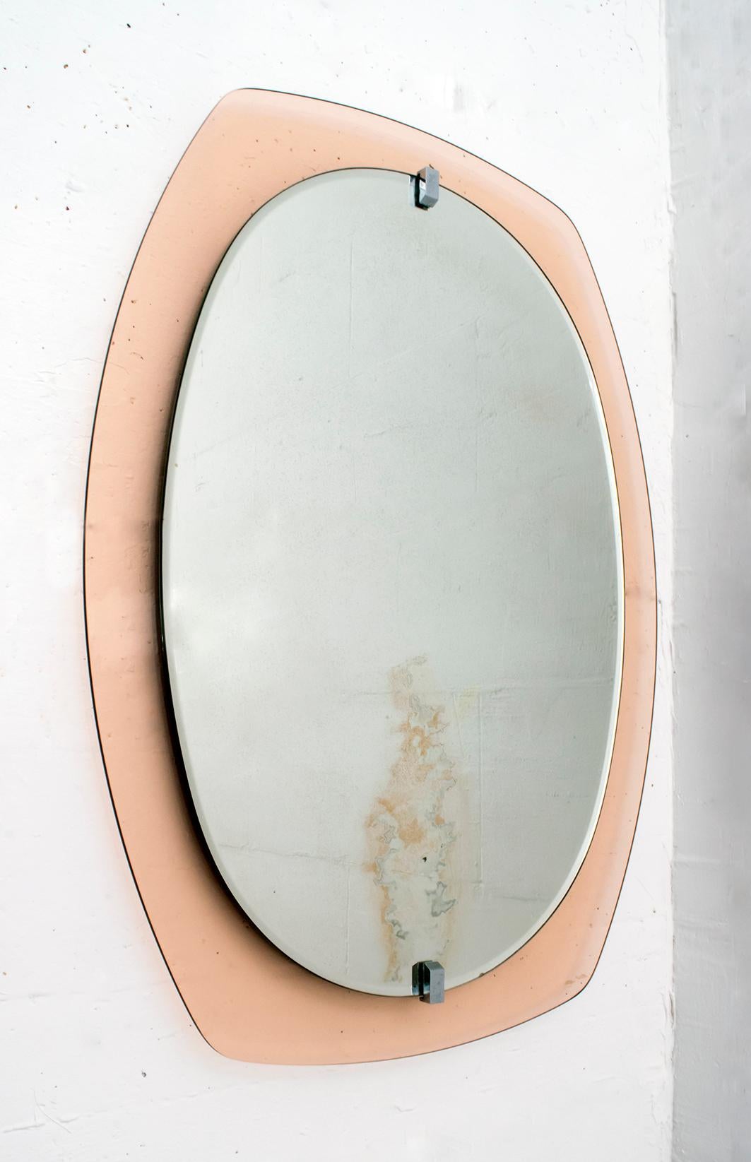 Mid-Century Modern Miroir mural italien mi-siècle moderne Veca avec cadre, années 1960 en vente