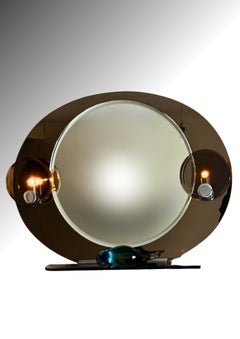 Veca Milano Italy Grande specchio da parete a 2 toni con due lampade da parete integrate