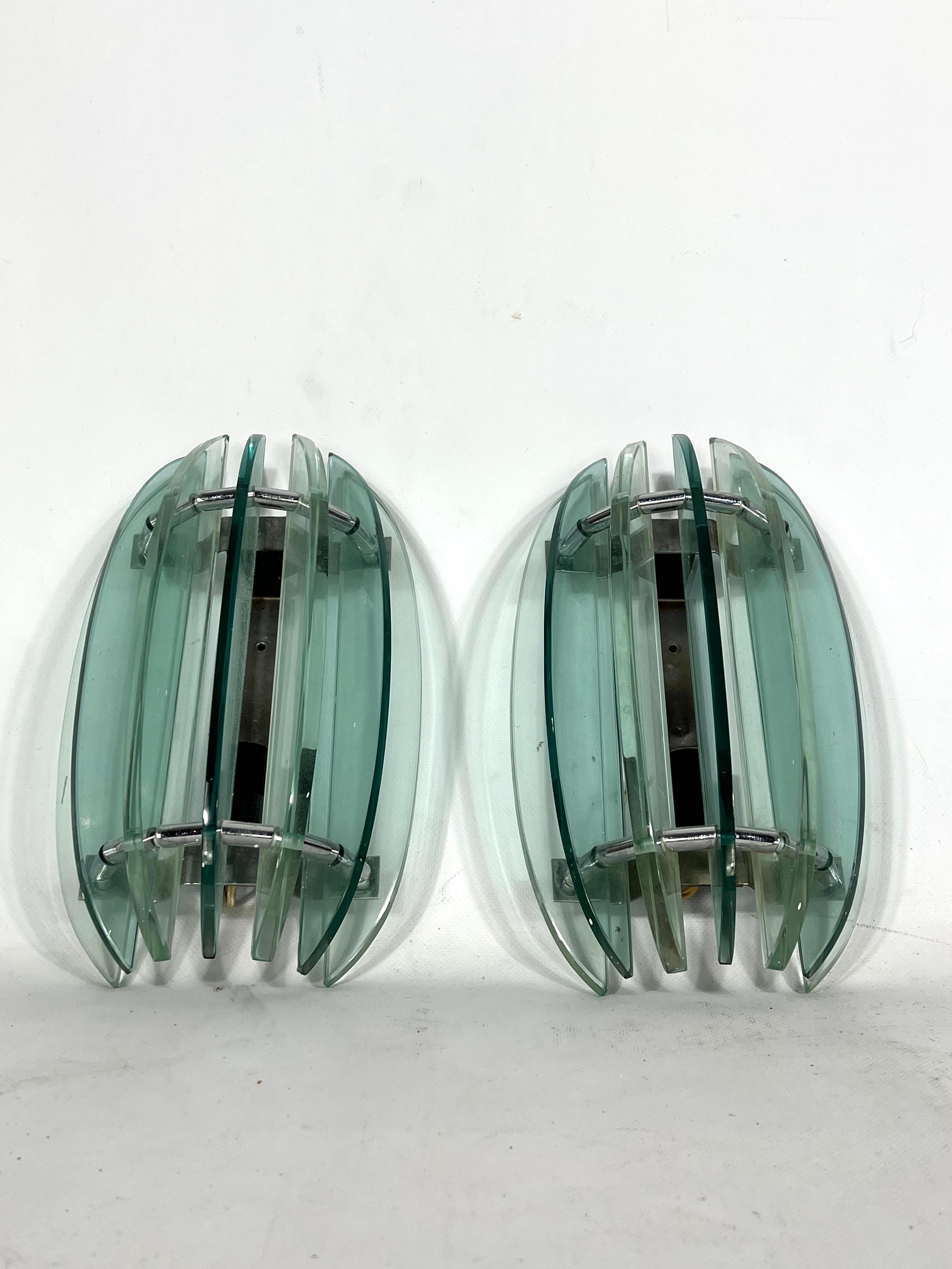 Veca, Pair of Vintage Italian Signed Clear Glass Sconces from 60s 2