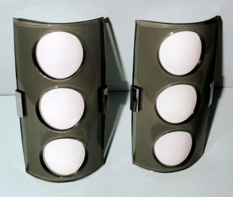 Coppia di applique in stile Veca con doppia lastra di vetro in due colori 3