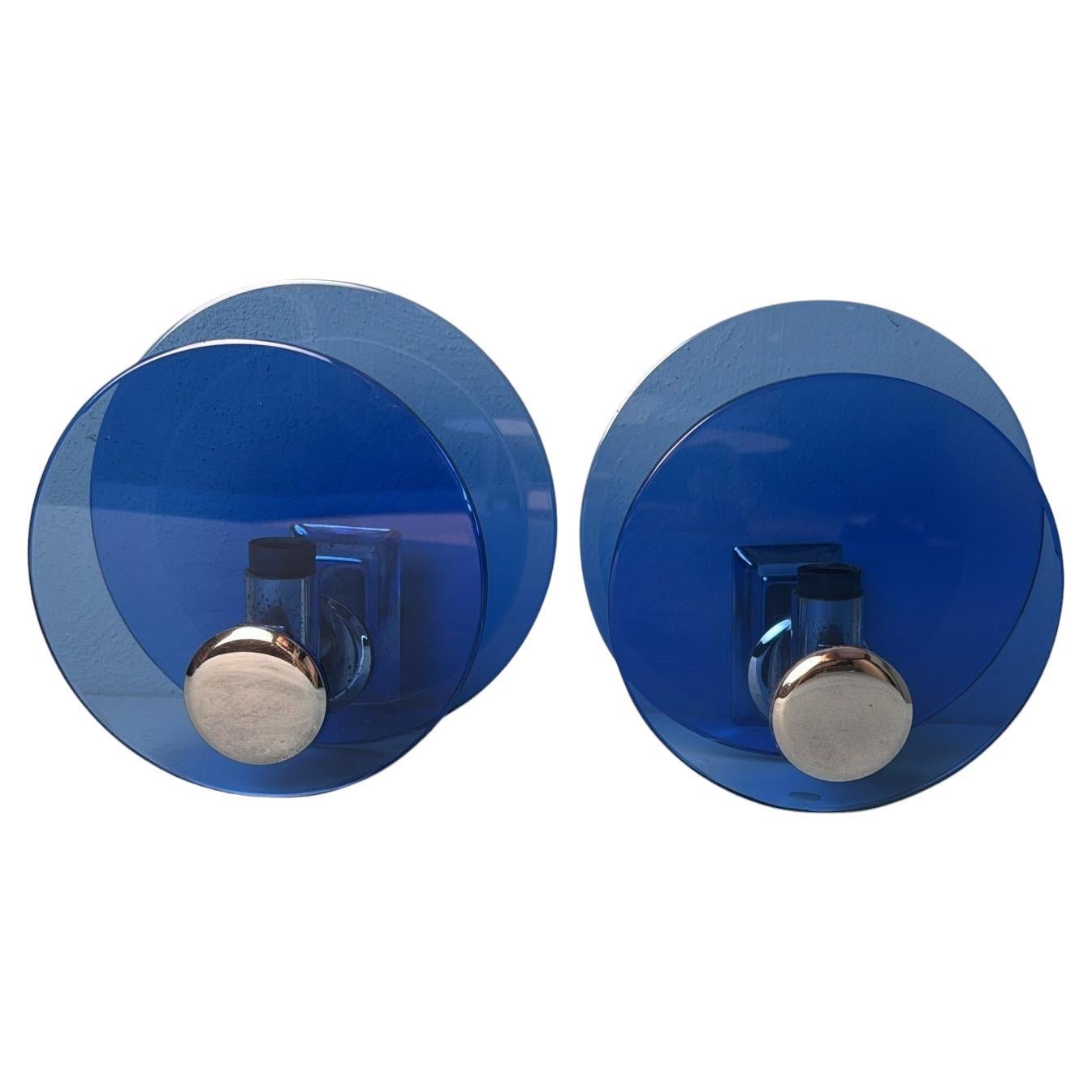 Paar italienische Wandleuchter aus blauem Glas und vernickeltem Messing im Veca-Stil im Angebot