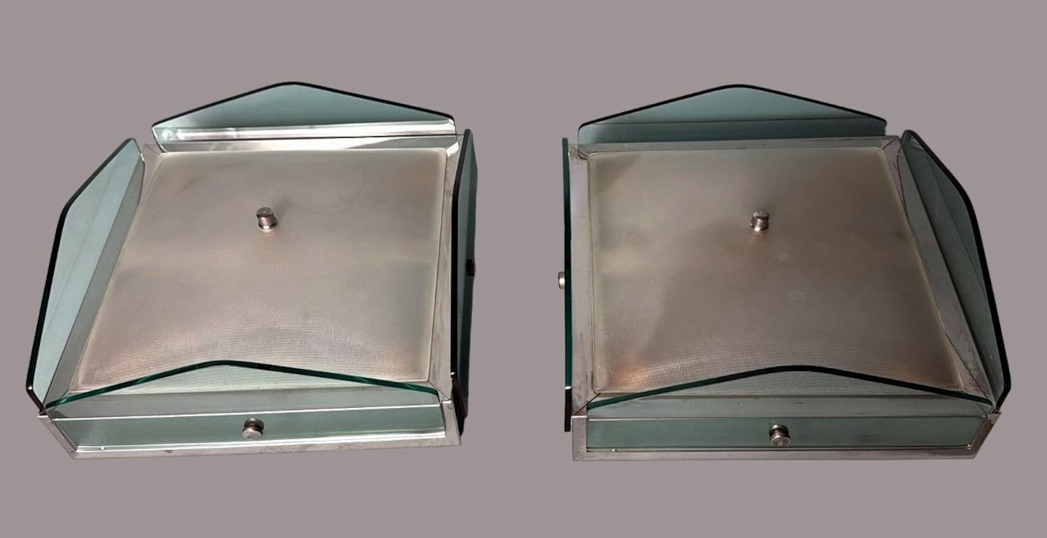 Anodizzato Coppia di plafoniere italiane in metallo e vetro in stile Veca in vendita