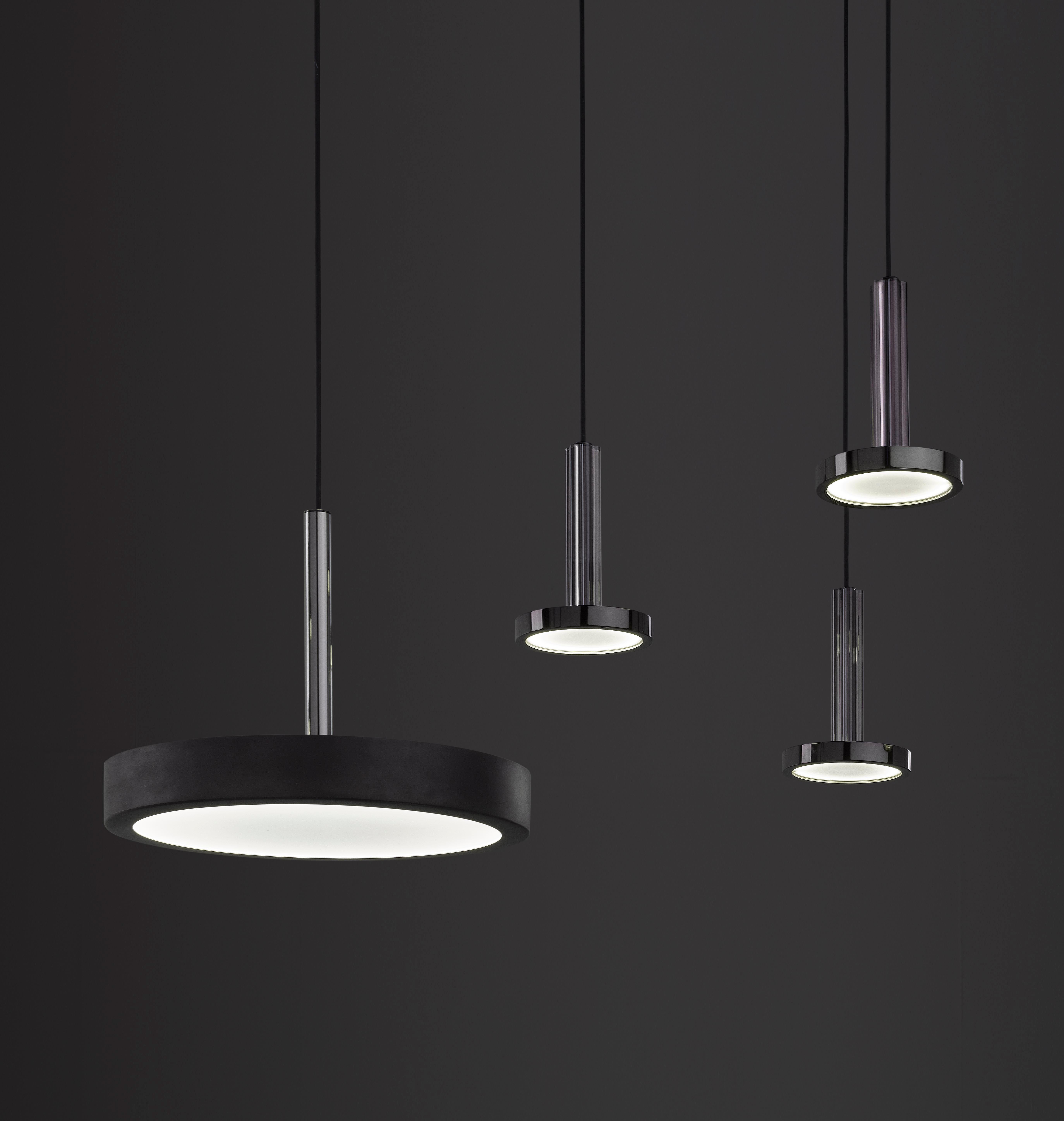 Italiano Lampada a sospensione Vector 10 di Euroluce Lampadari in vendita