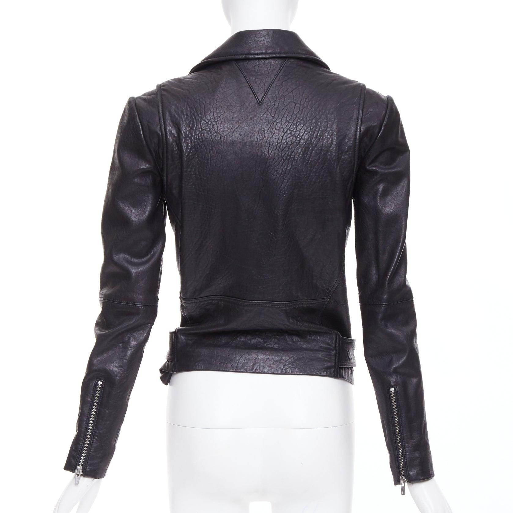 VEDA giacca biker con zip in pelle di agnello nera e hardware argento XS in vendita 2